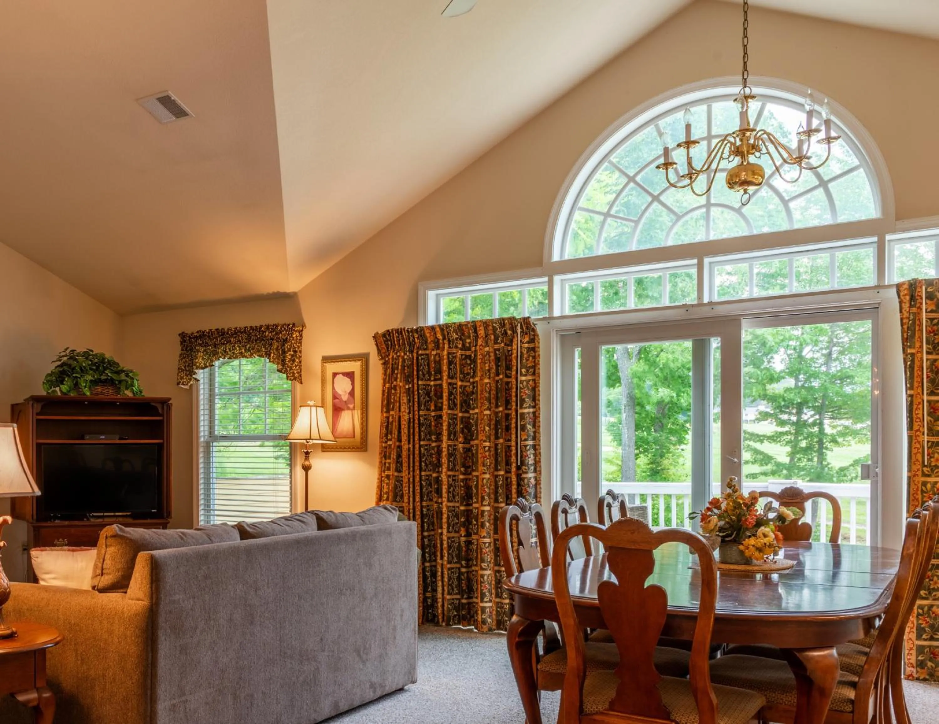 Living room in The Bethel Resort & Suites