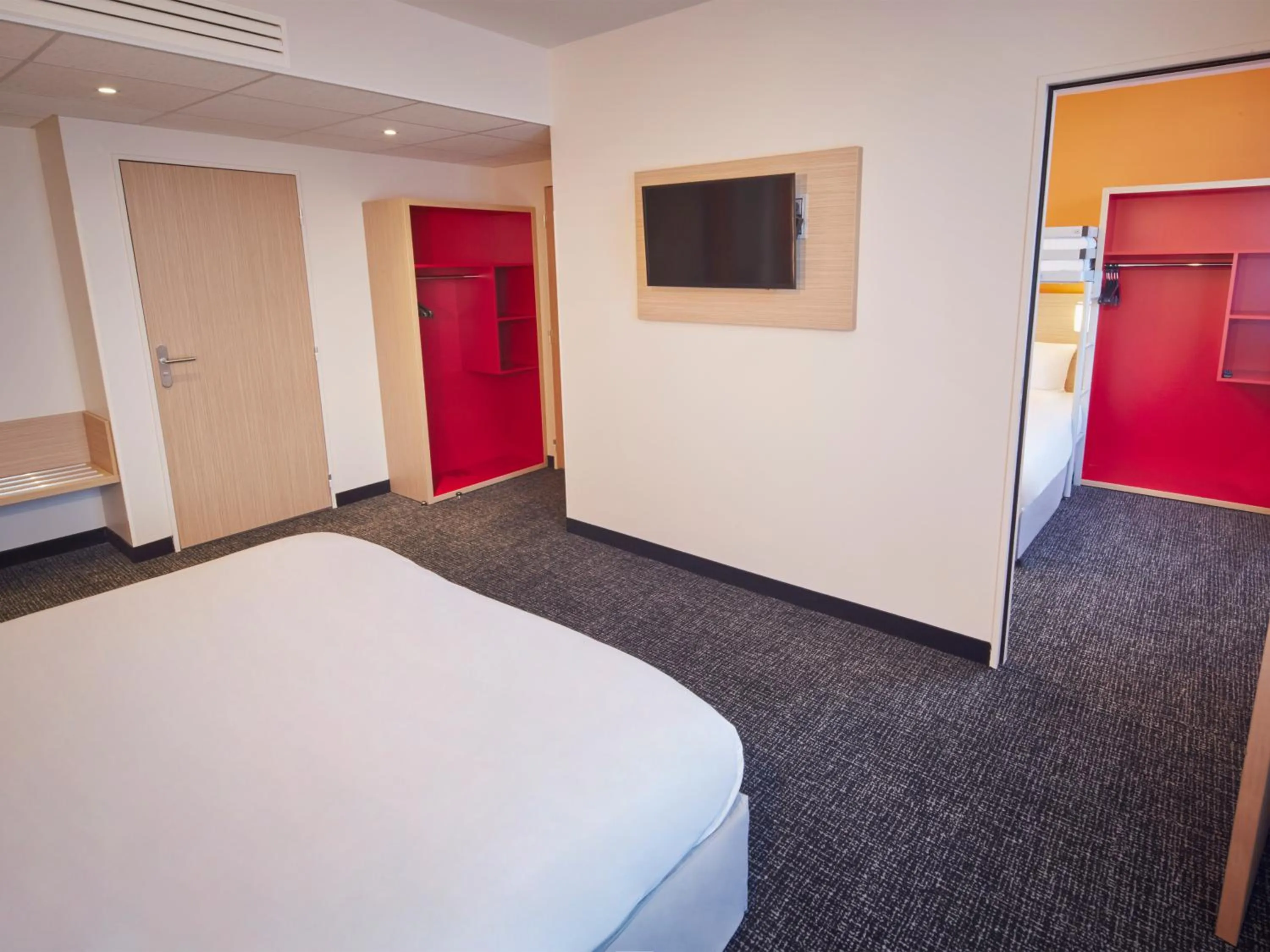 Bed in Kyriad ECO - Clermont Ferrand Estaing