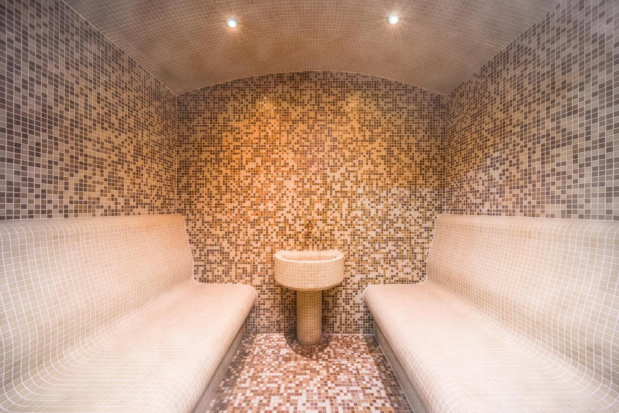 Sauna in Central Point Boutique Hotel