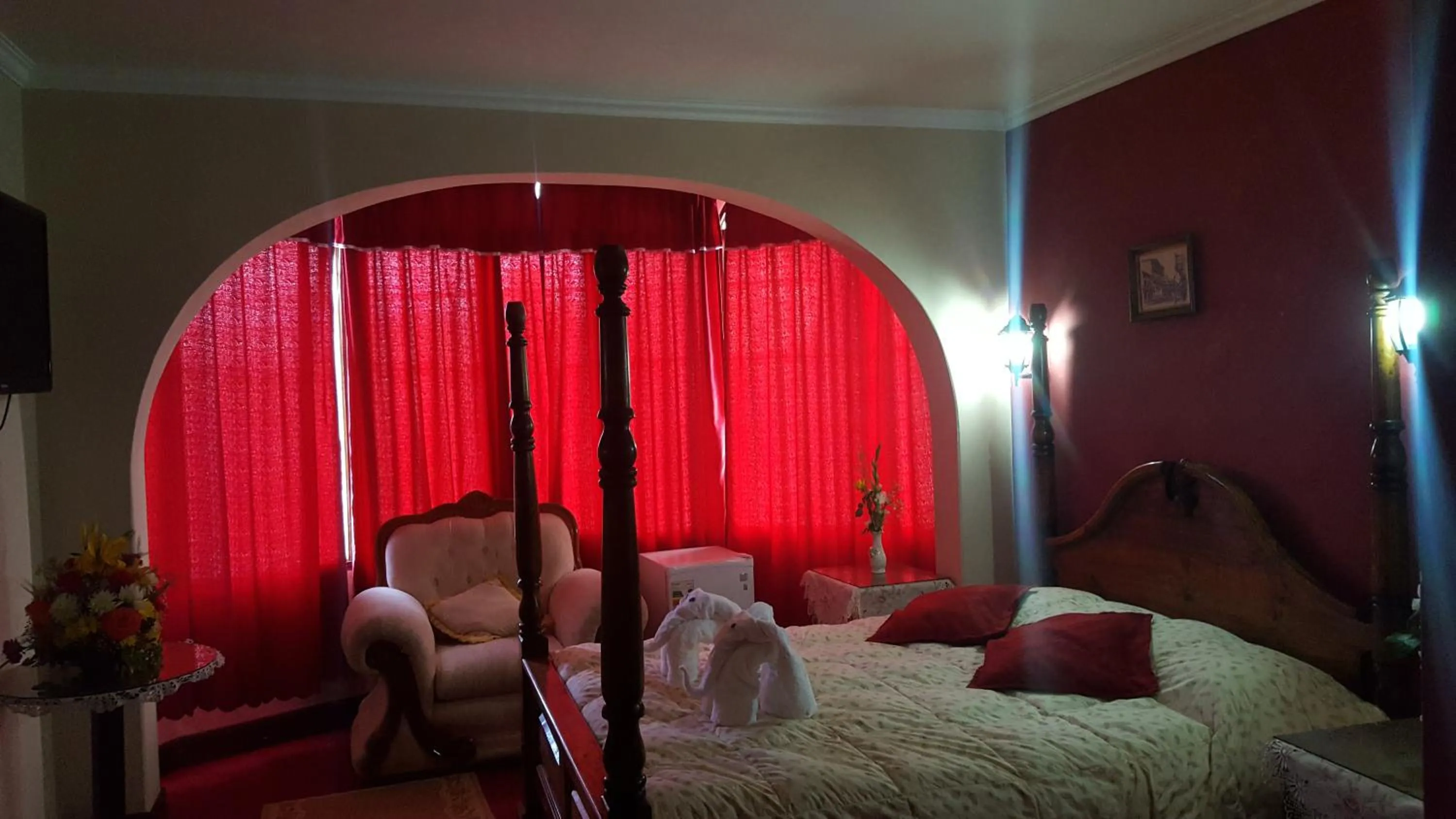 Photo of the whole room, Bed in Hostal La Magia de Uyuni