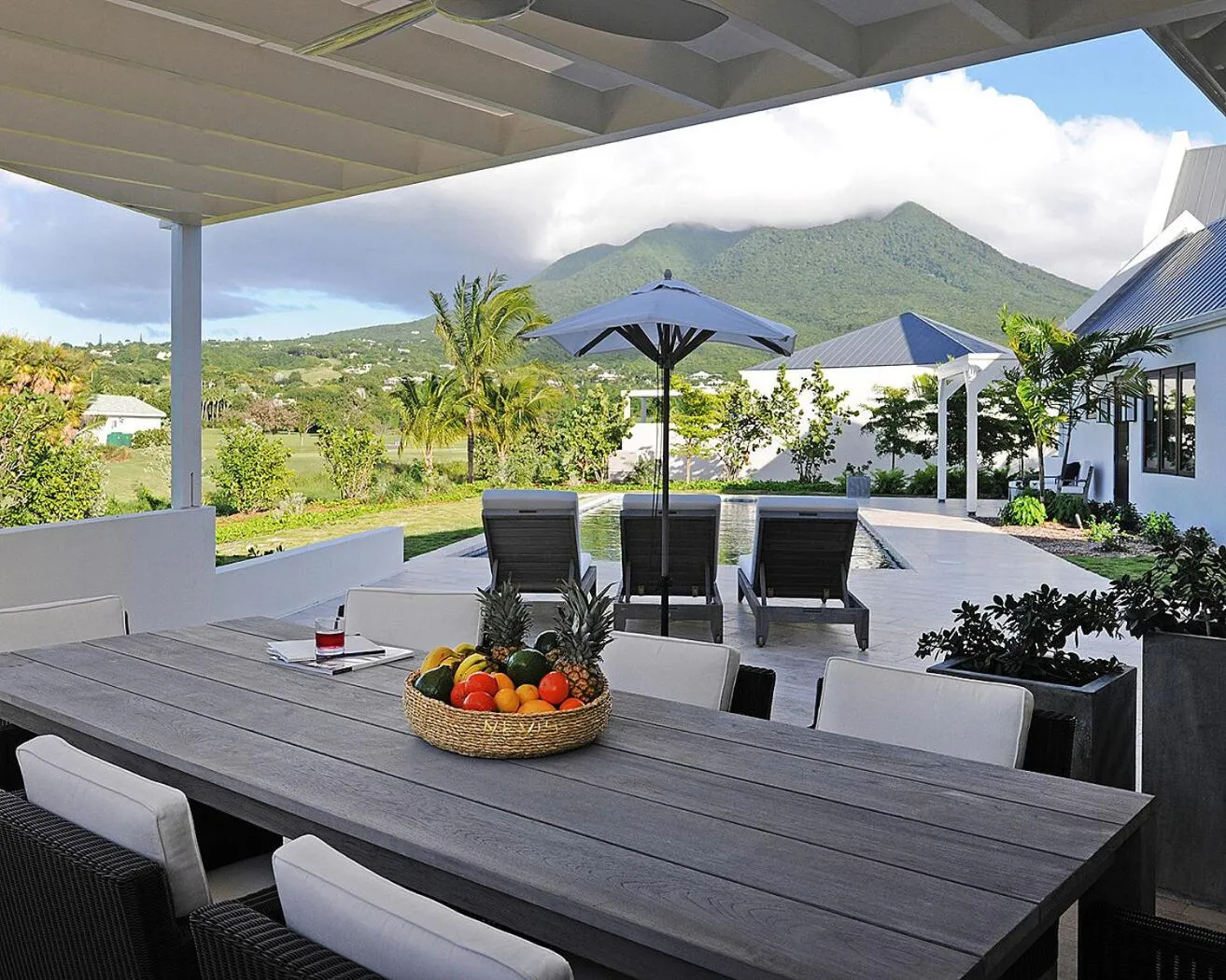 Mountain view in Four Seasons Resort Nevis