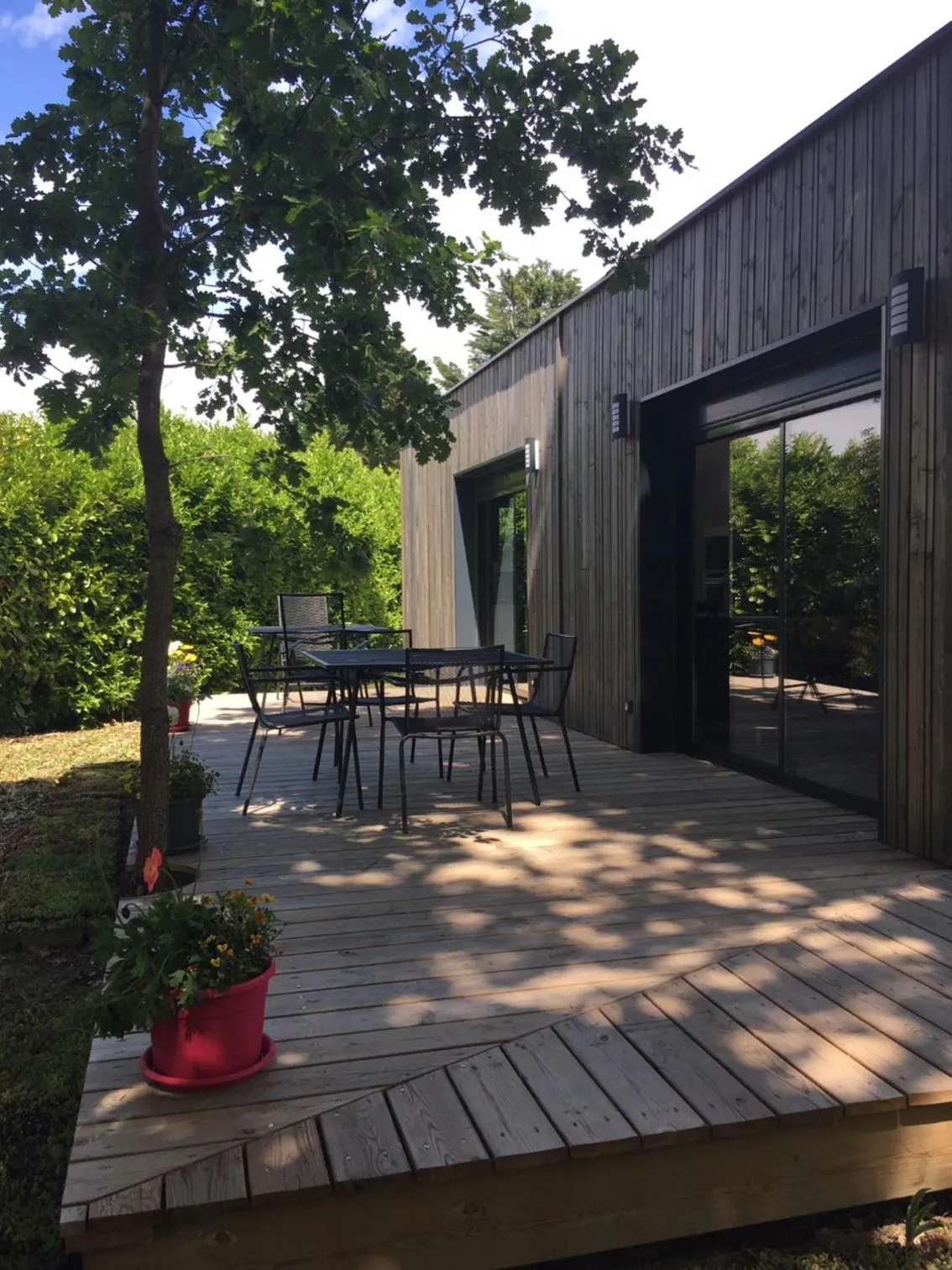Property building in Chambres D'hôte Le Cèdre Bleu