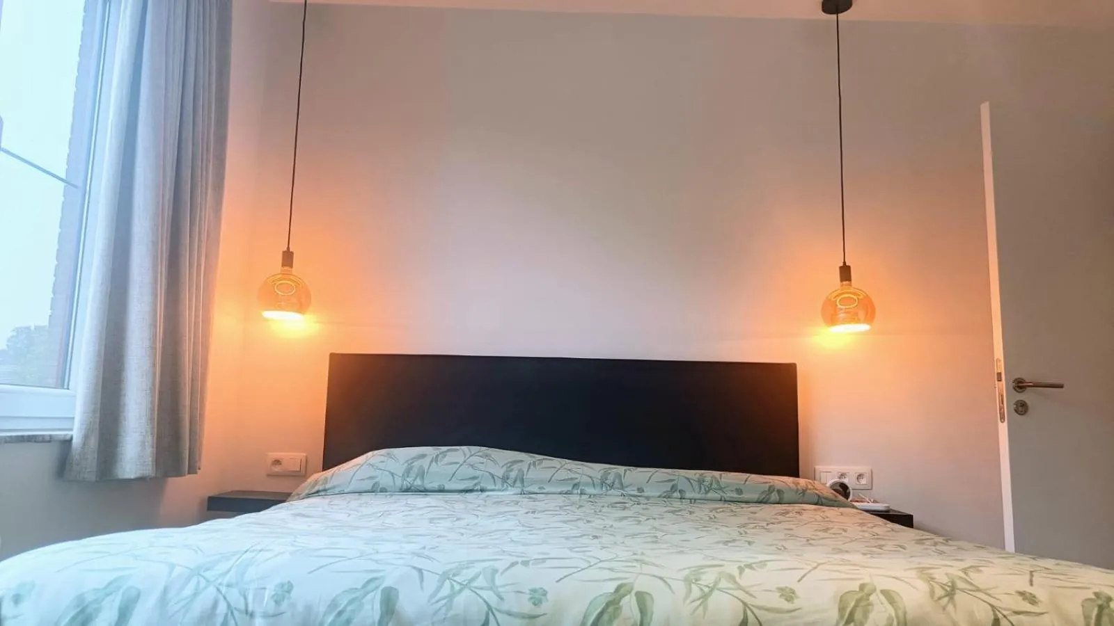 Bed in B&B Casa Roman & Vakantiewoning voor 1 pers tot max 32 personen