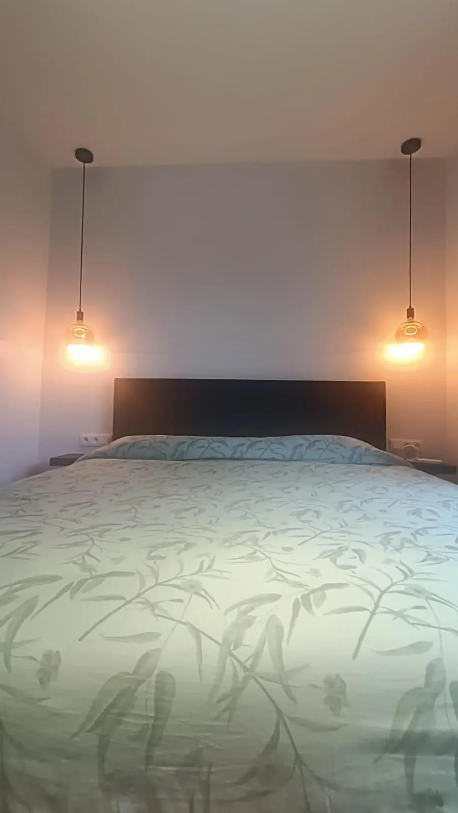 Bed in B&B Casa Roman & Vakantiewoning voor 1 pers tot max 32 personen