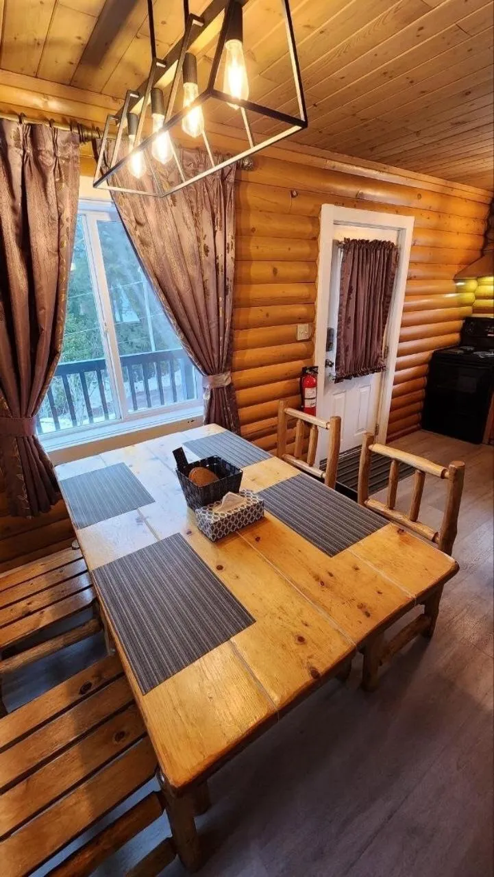 Mt. Revelstoke Alpine Chalets