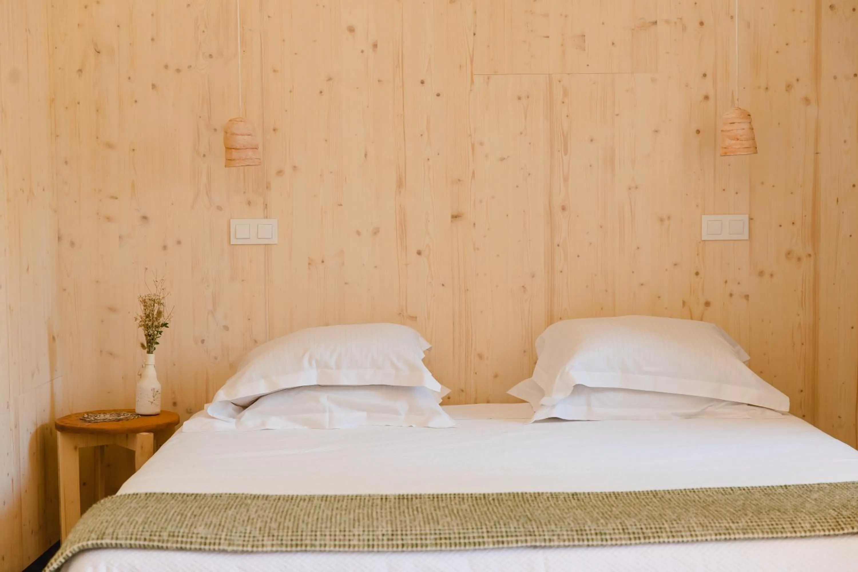 Bed in The Nest by Cooking and Nature