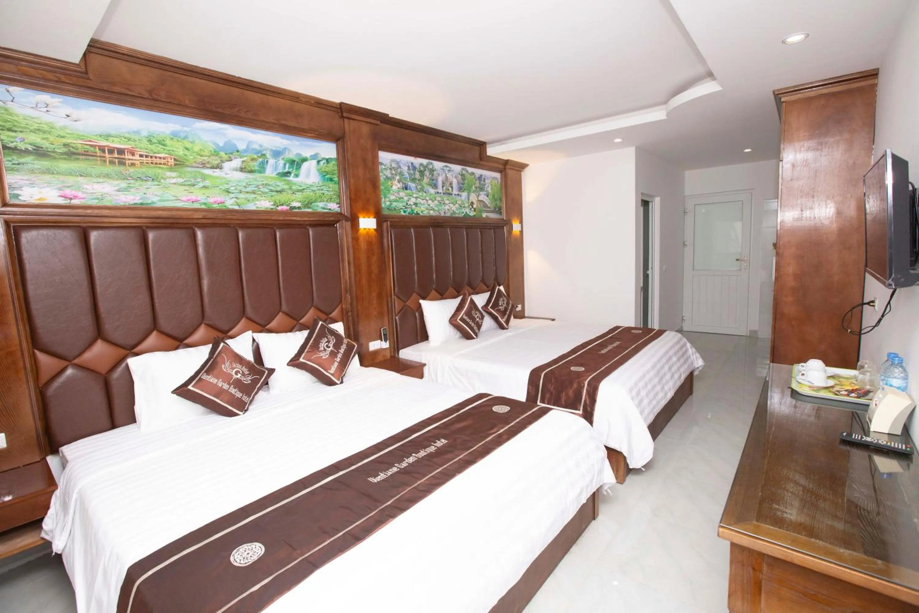 Photo of the whole room, Bed in Vientiane Garden Villa Hotel