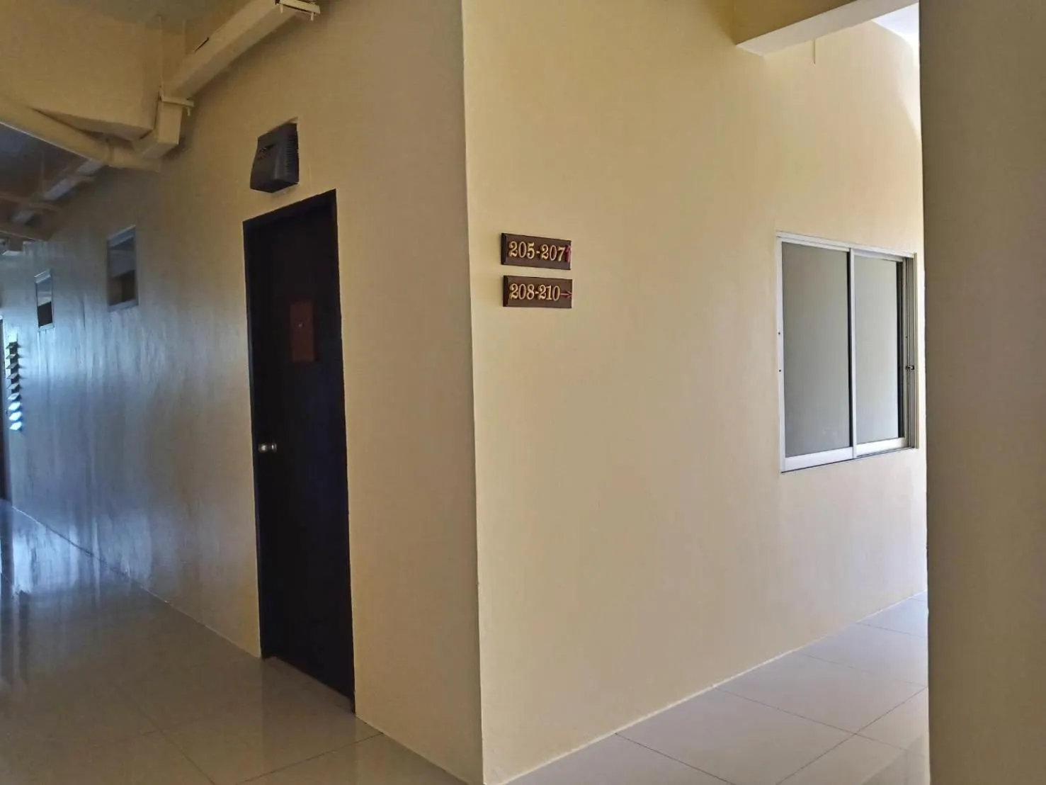 Property building in Baan Kanta Hotel