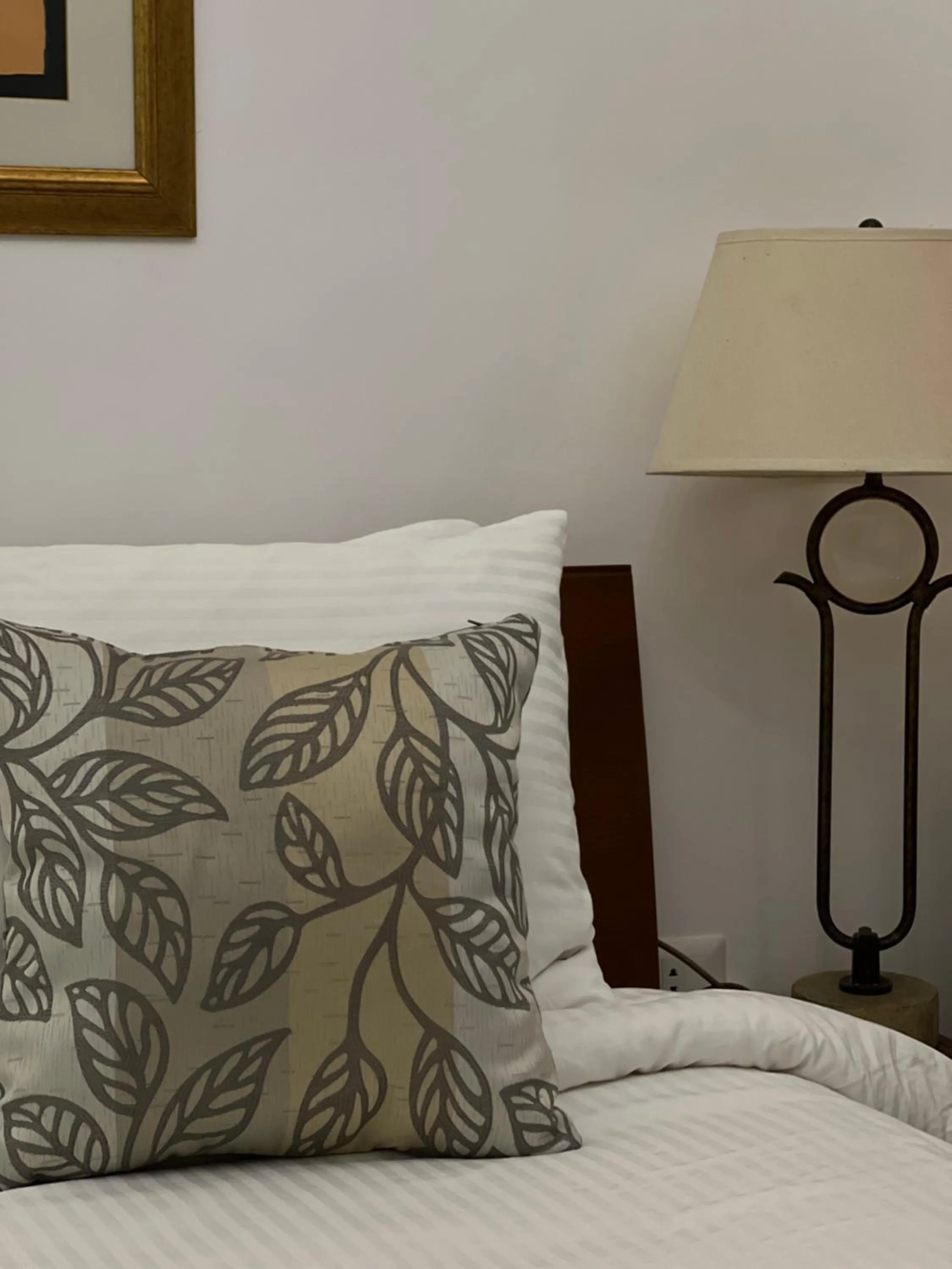 Decorative detail in Bonita Inn