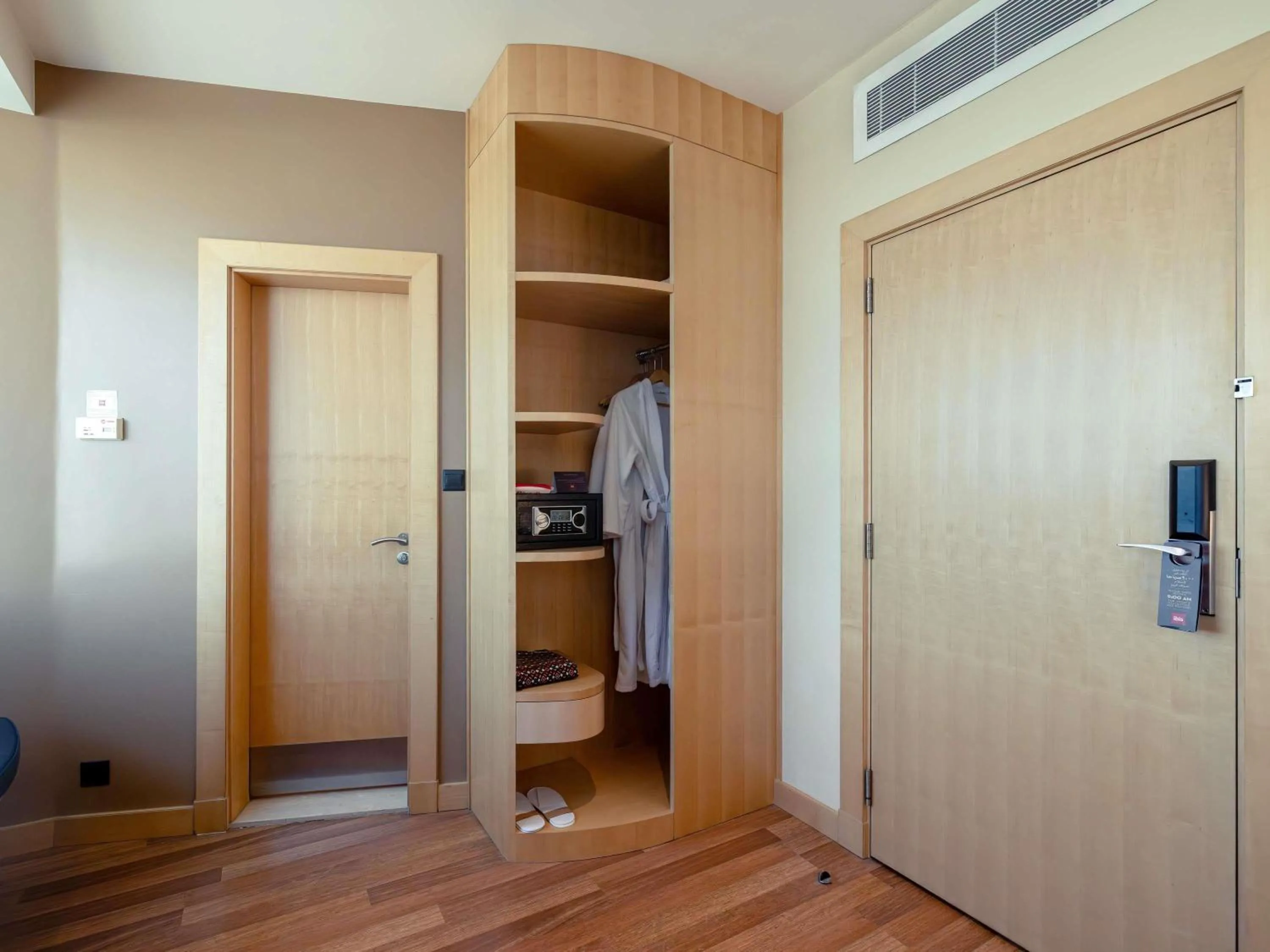 Bedroom in Ibis Riyadh Olaya Street