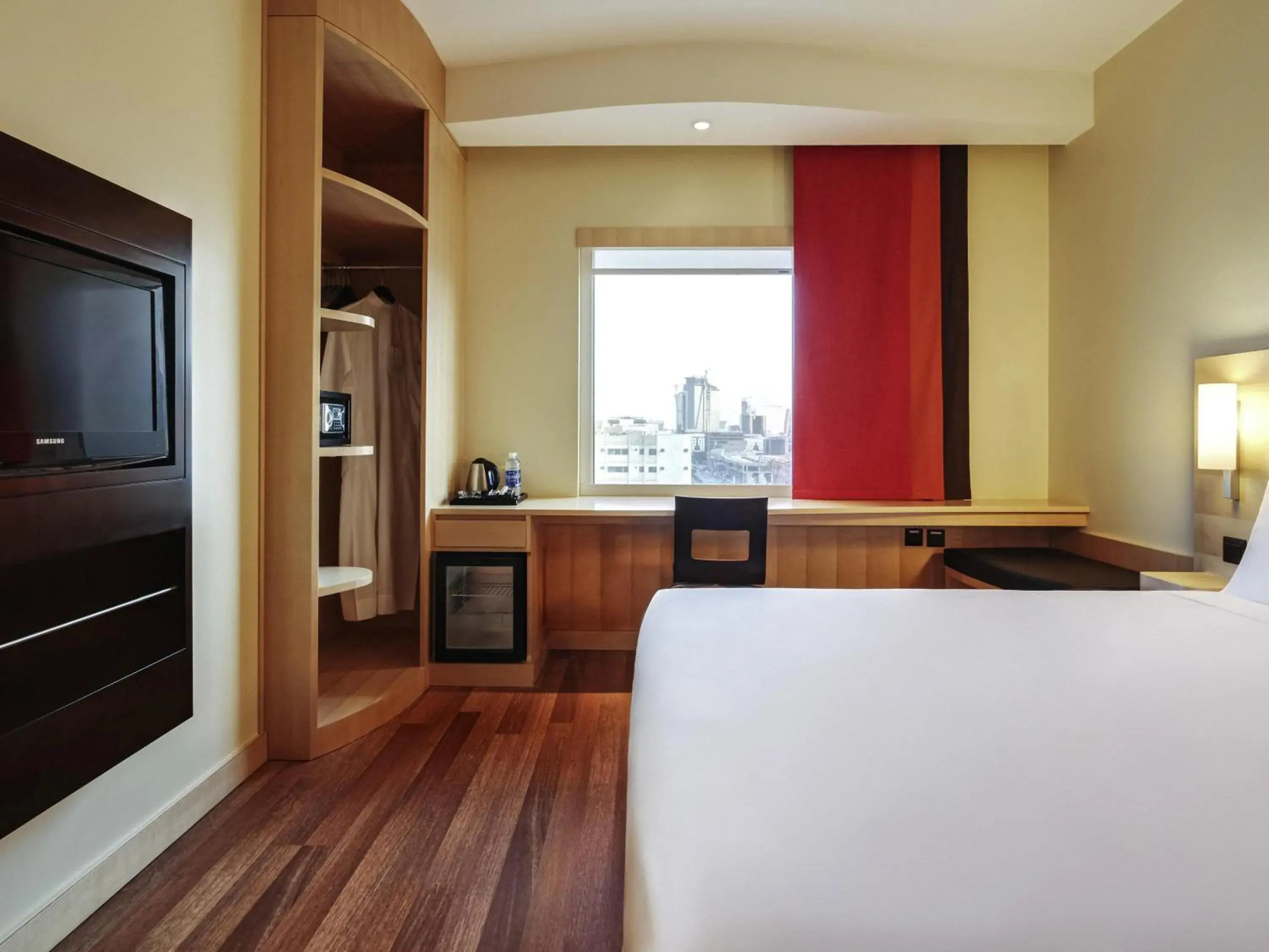 Standard Room with 1 Double Bed in Ibis Riyadh Olaya Street Standard Room with 1 Double Bed in Ibis Riyadh Olaya Street