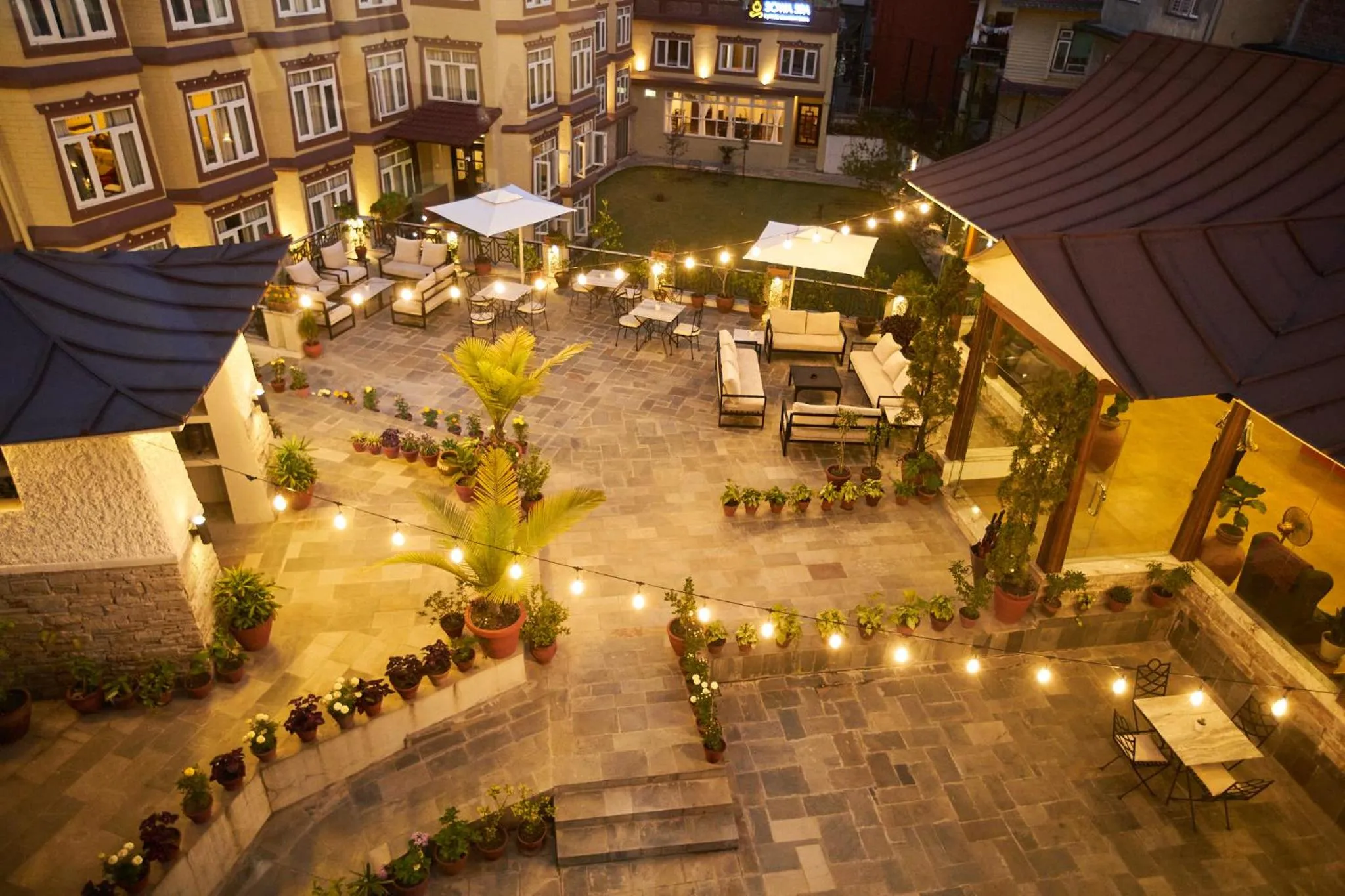 Property building in Shambaling Boutique Hotel