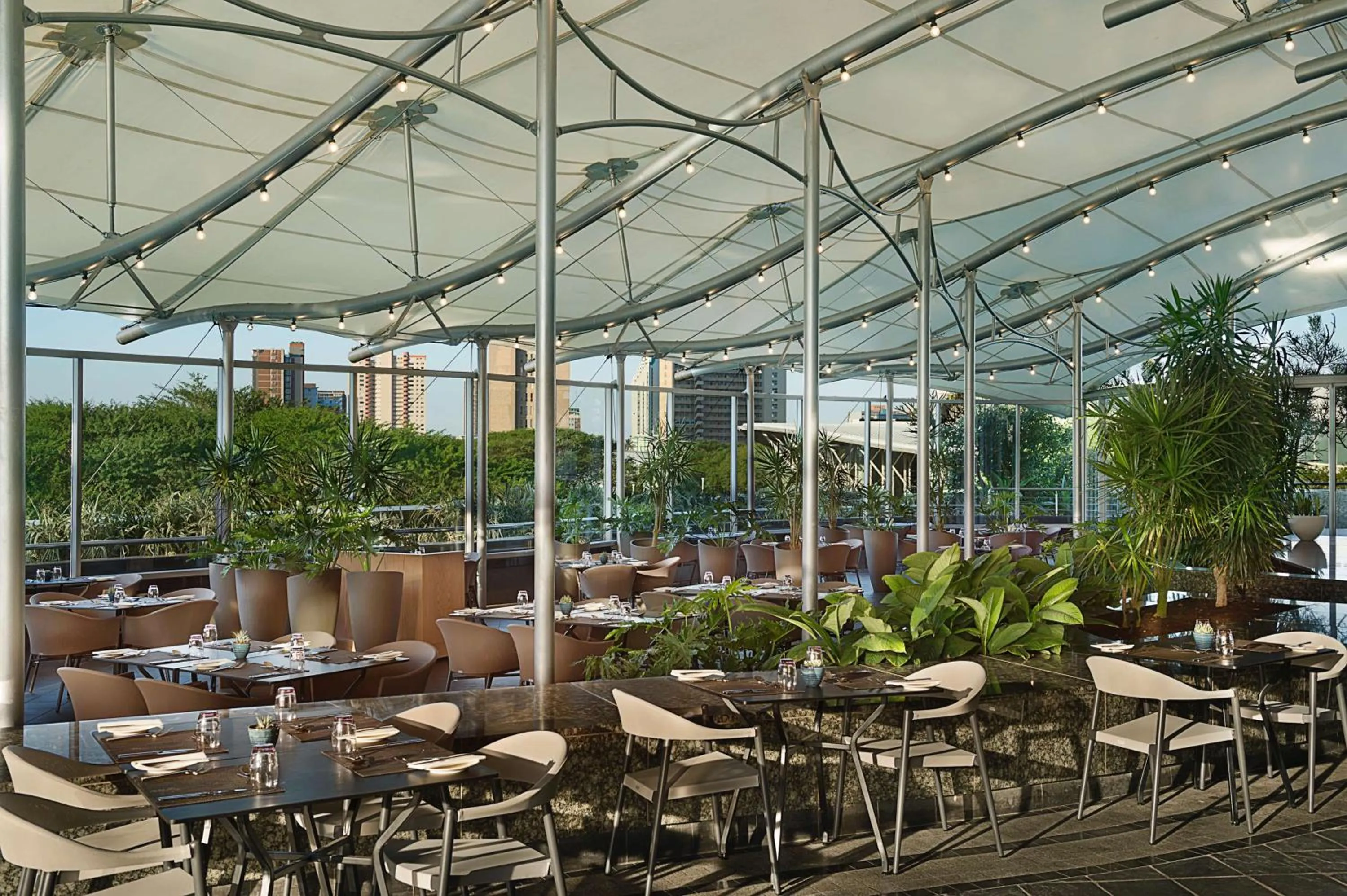 Restaurant/places to eat in Hilton Durban