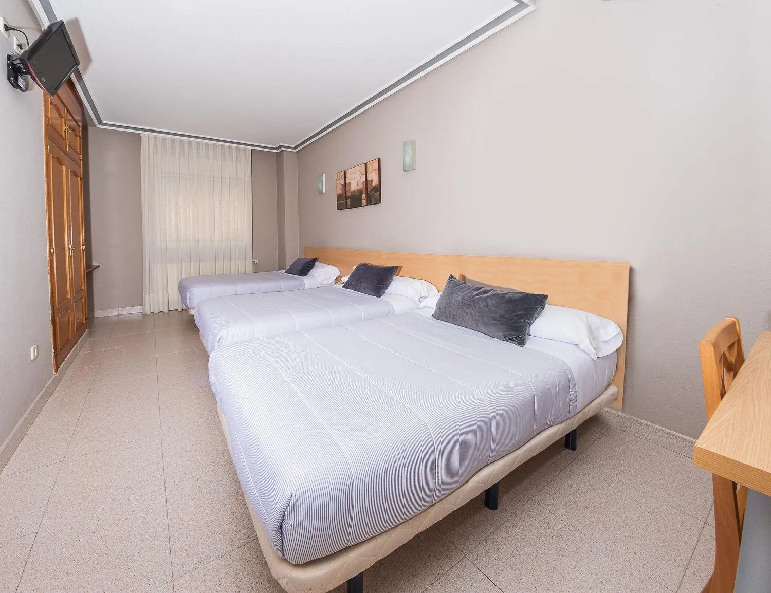 Bed in Hostal El Cruce