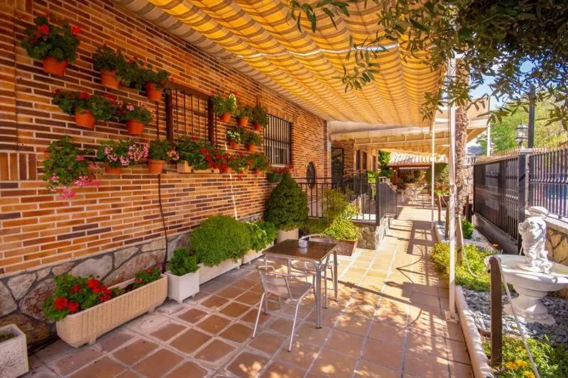 Patio in Hostal El Cruce