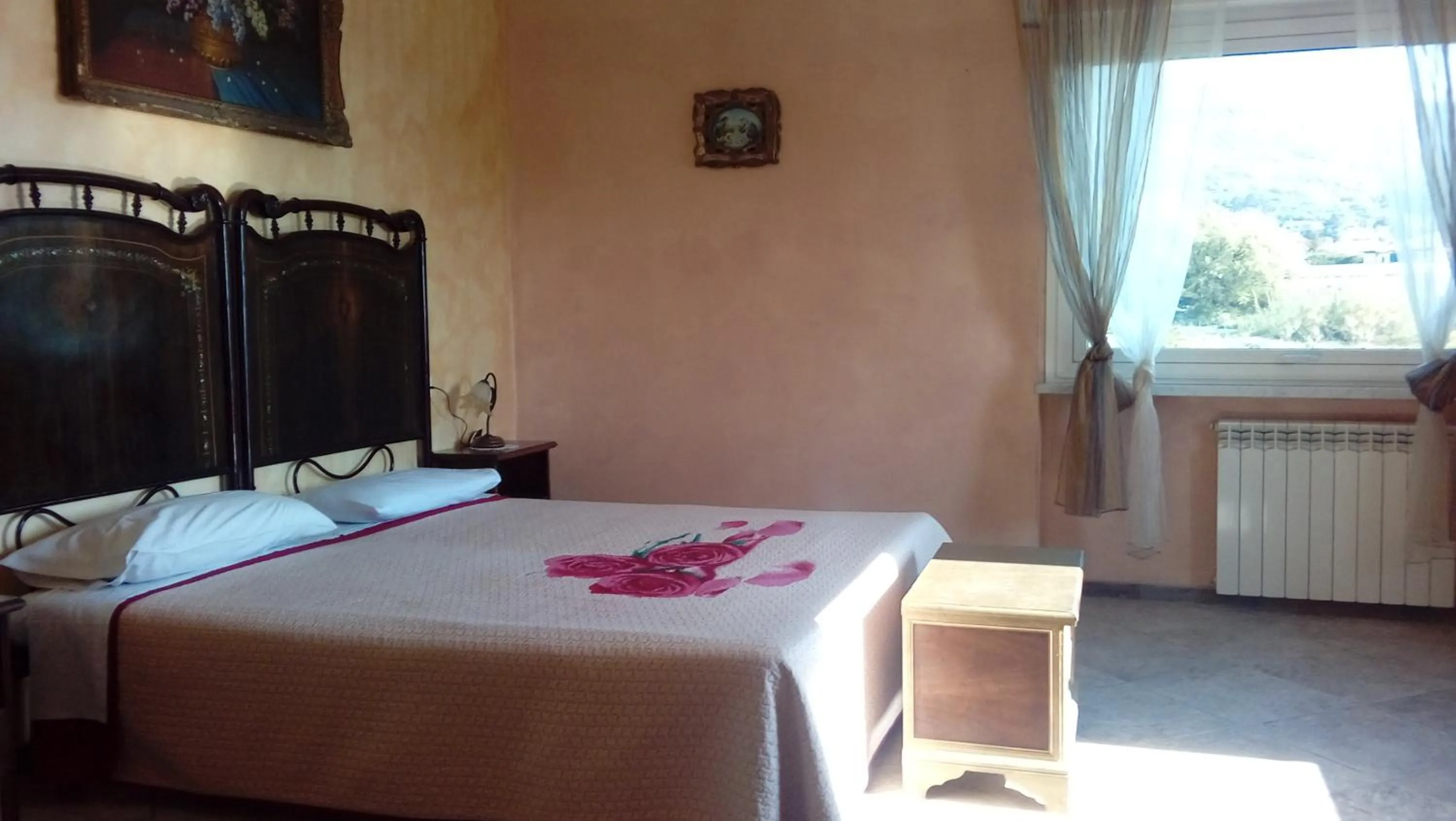 Bedroom, Bed in Villamir B&B