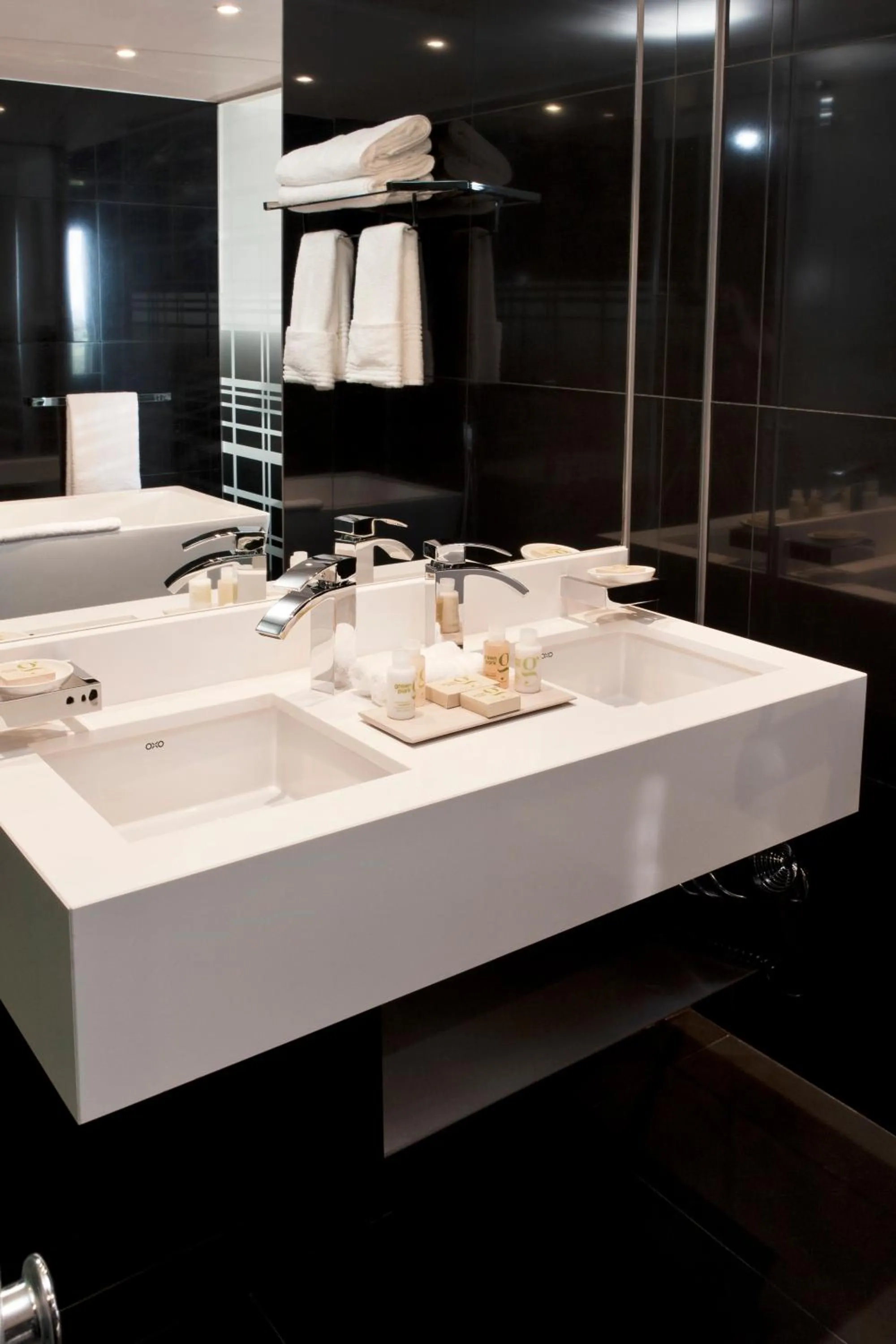 Bathroom in The Maslow Hotel, Sandton