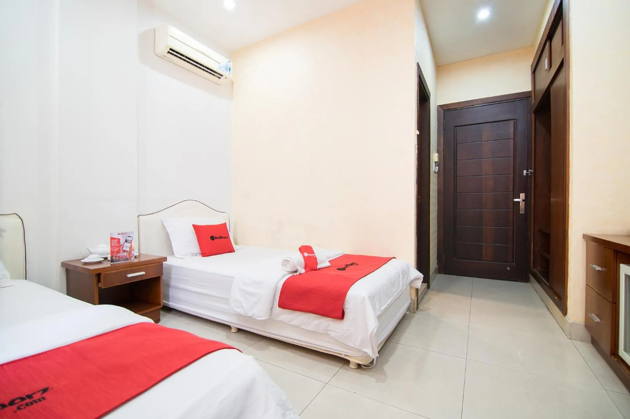 Bed in Phuong Thuy Hotel Thu Duc near QL13