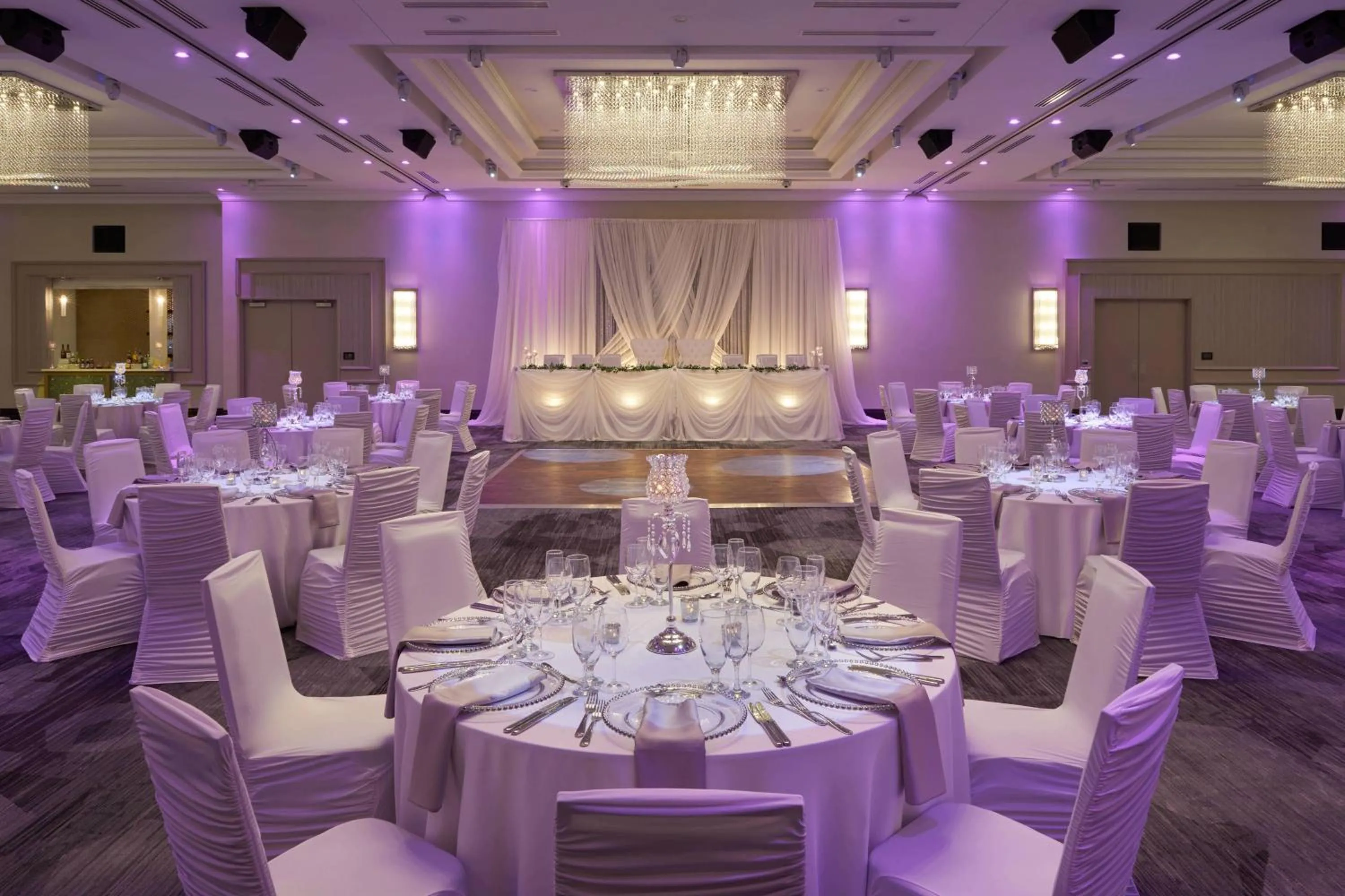 Meeting/conference room in Courtyard by Marriott Oshawa