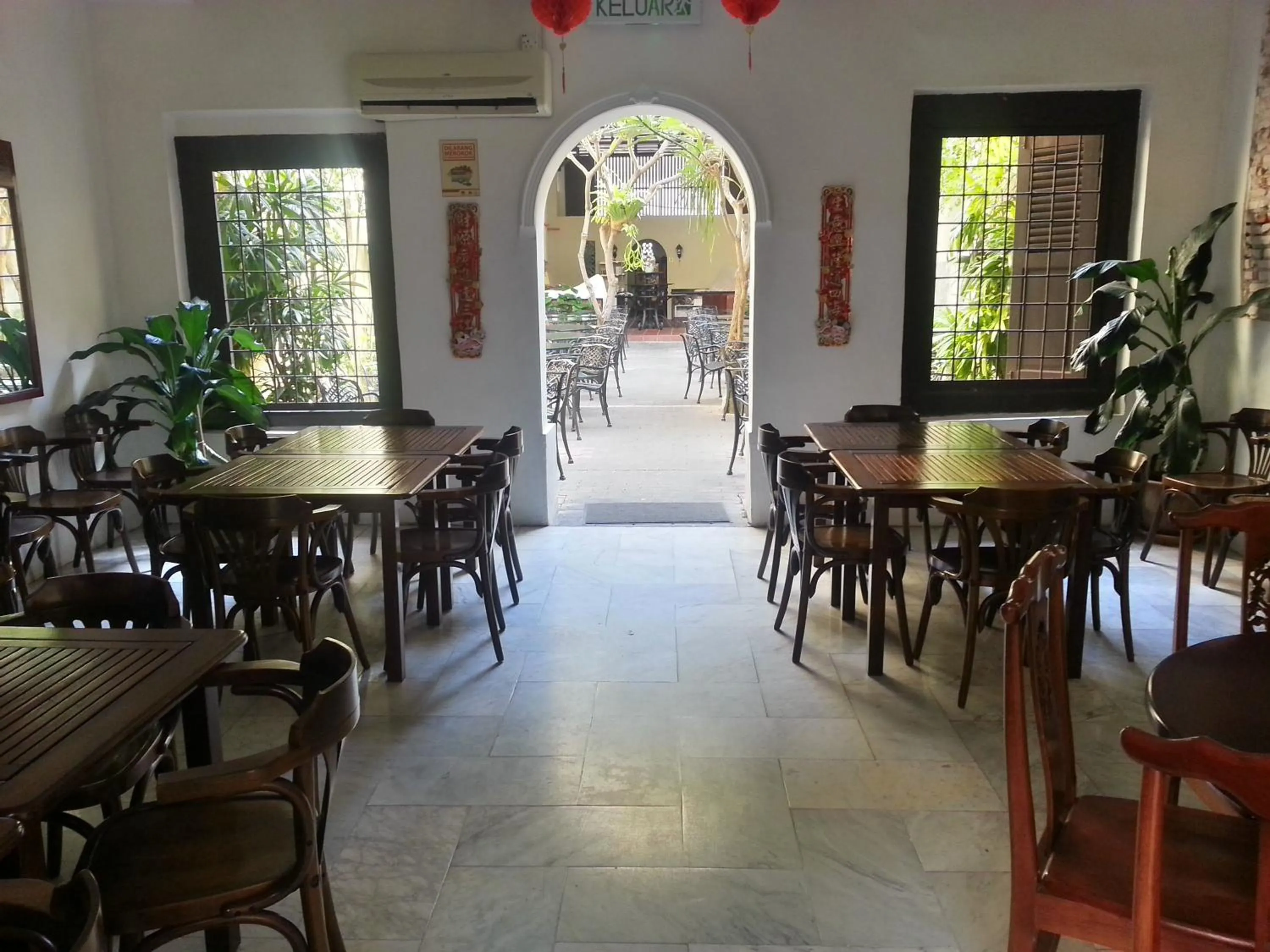 Continental breakfast in Hotel Puri Melaka