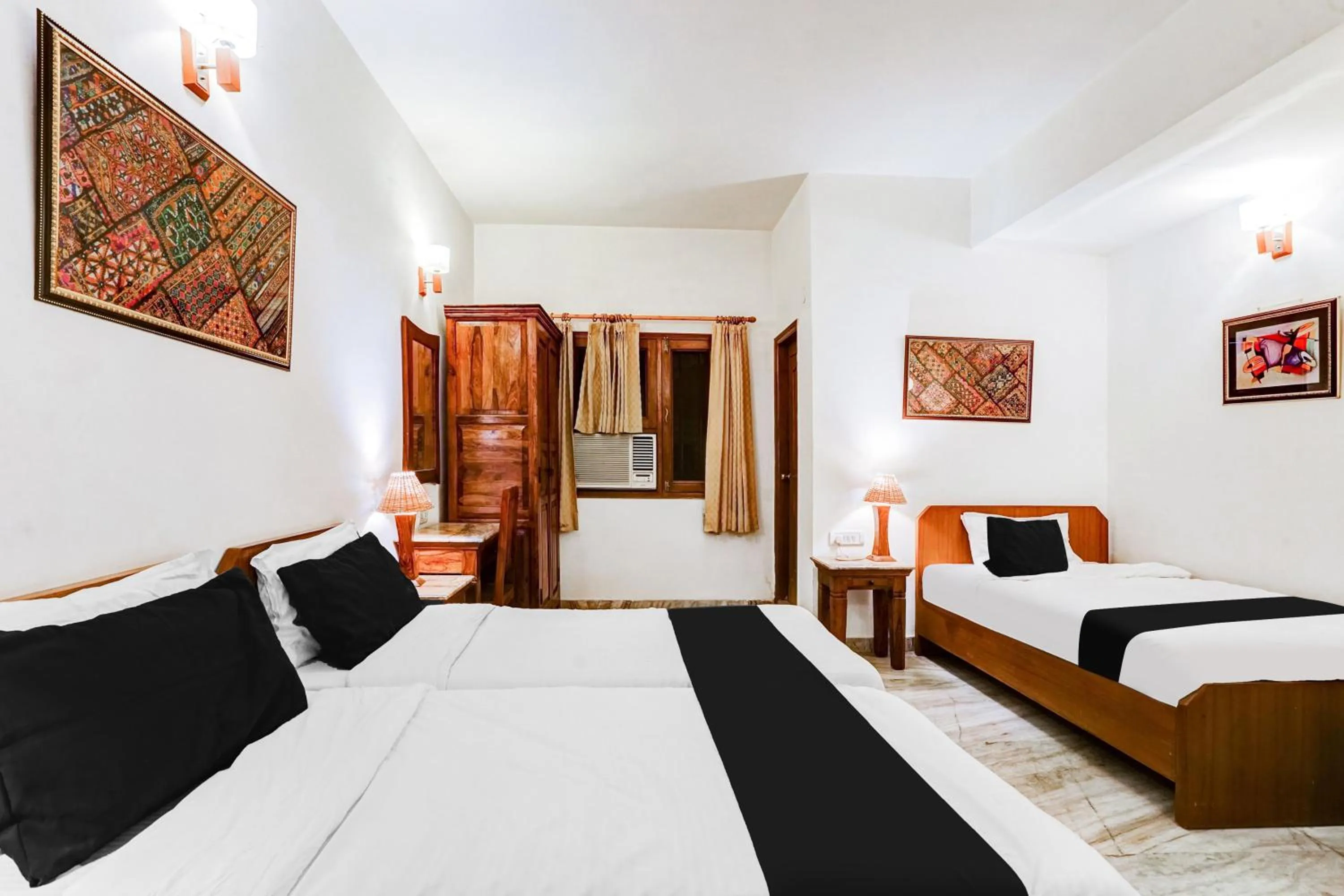 Bedroom in Hotel O Sansarchandra Road Formerly Luna Rosa