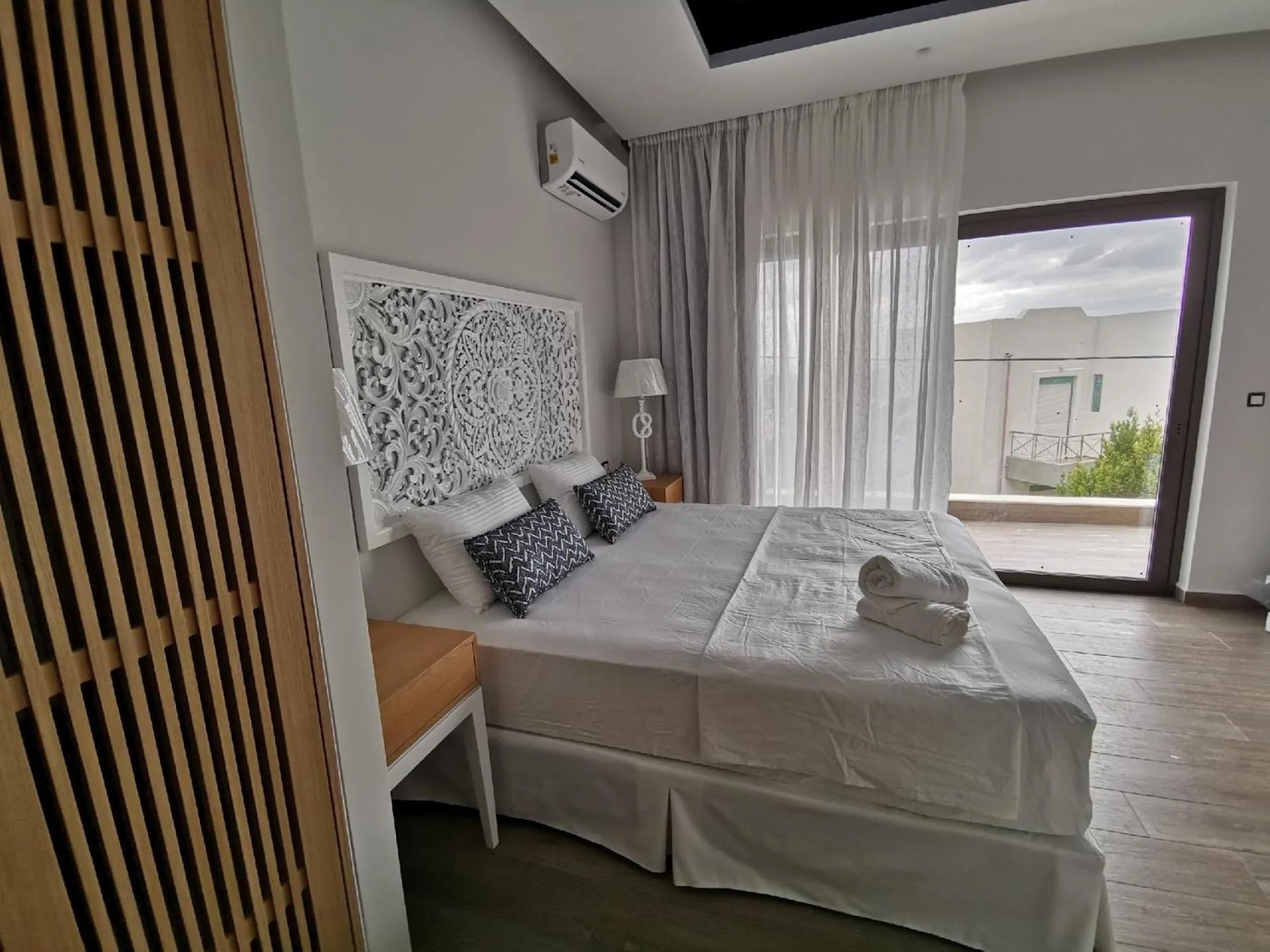 Decorative detail, Bed in Villaggio Boutique Hotel Hersonissos - Adults Only