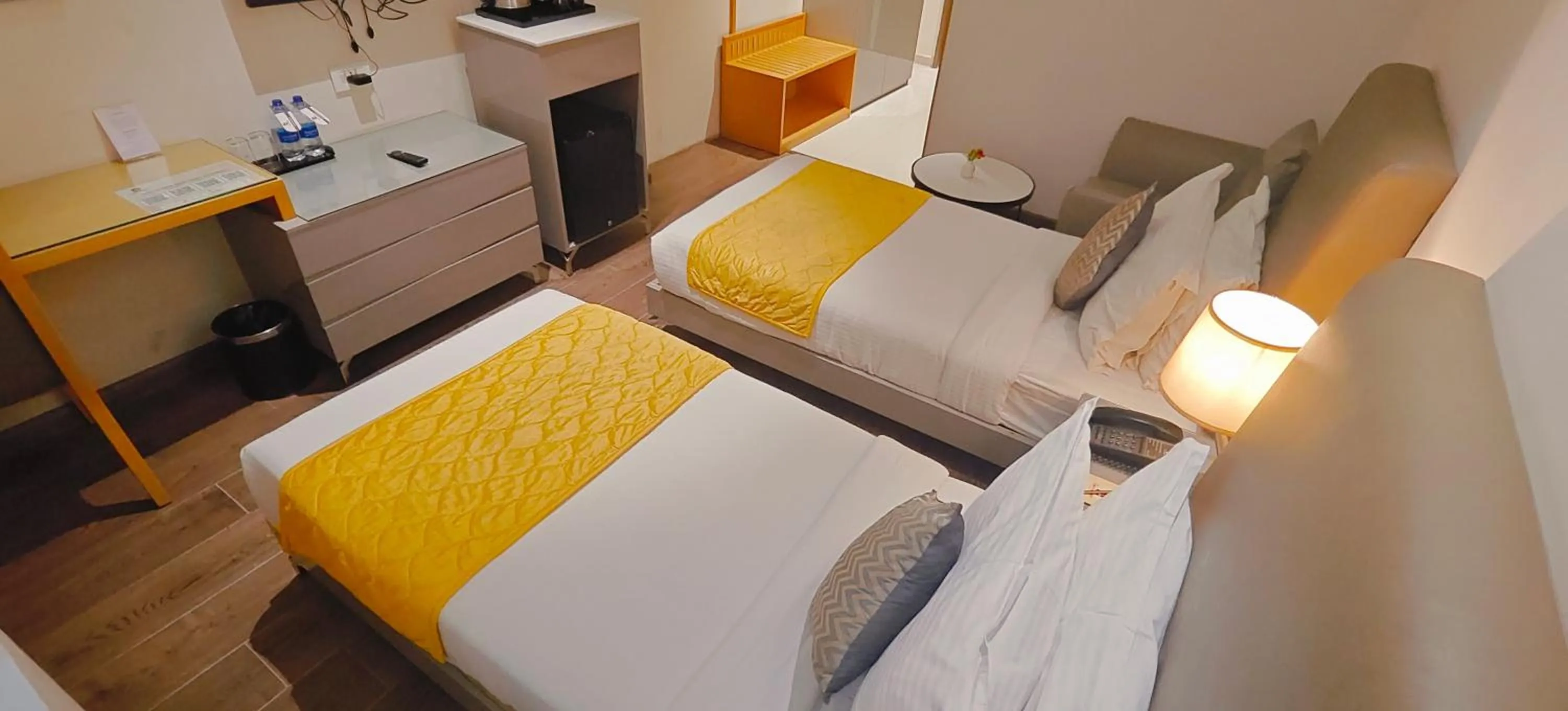 Bed in The Mayberry -A Bergamont Group of Hotels