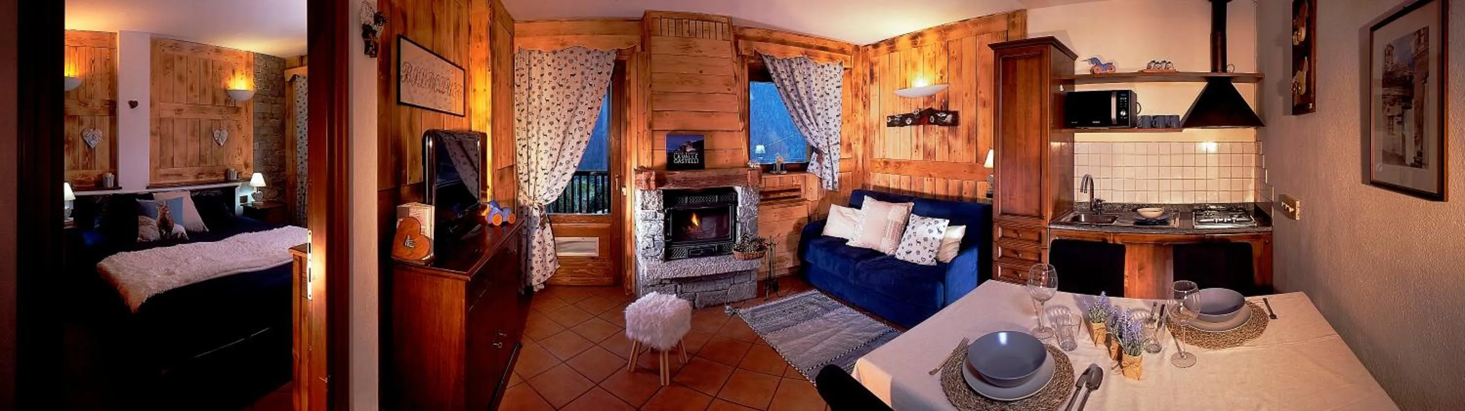 Photo of the whole room, Bed in Aparthotel Foyer d'antan SUITE con caminetto hammam o vasca idromassaggio