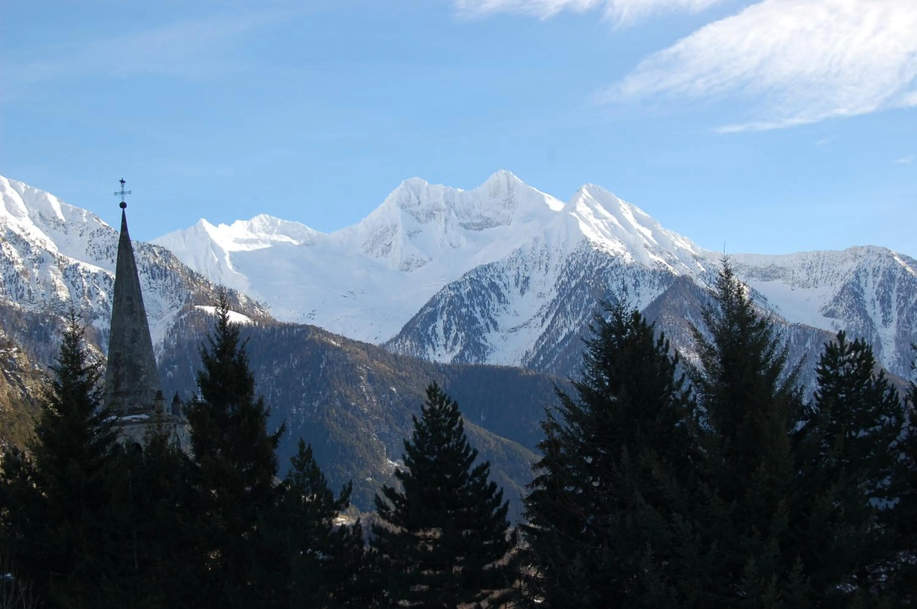 View (from property/room) in Aparthotel Foyer d'antan SUITE con caminetto hammam o vasca idromassaggio