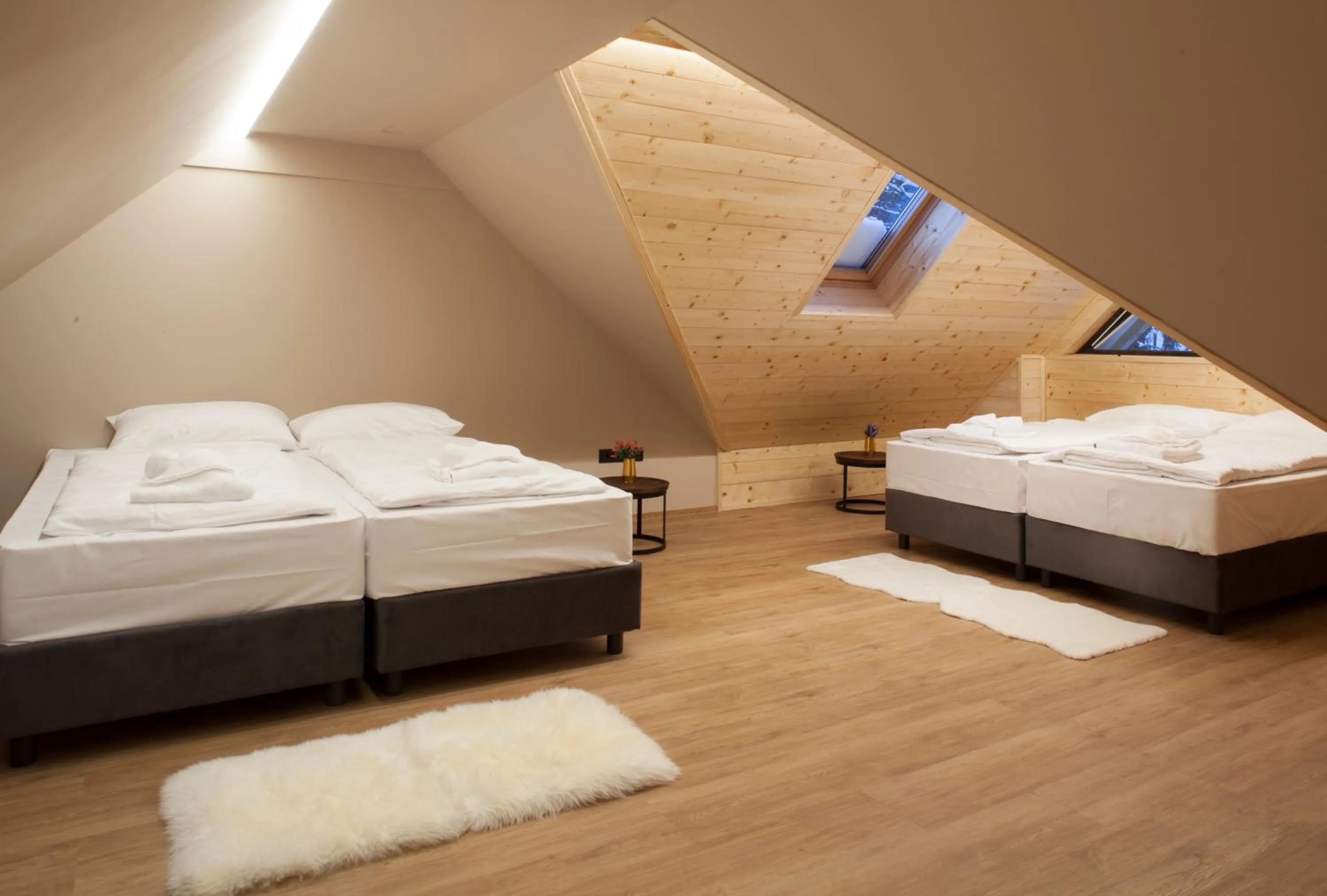 Bed in JASNA NATUR Resort by the lake