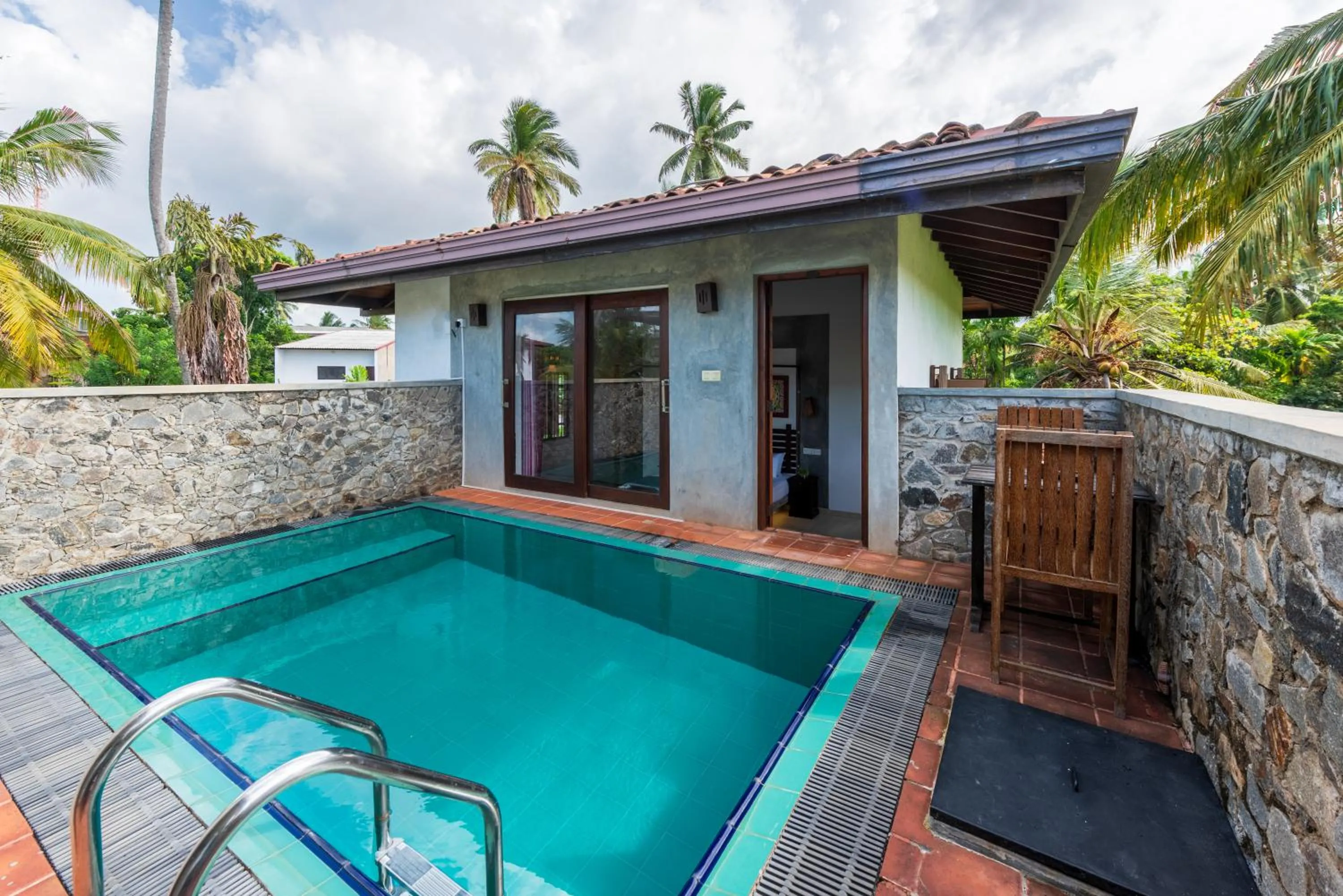 Patio in Anama by Queens Mount