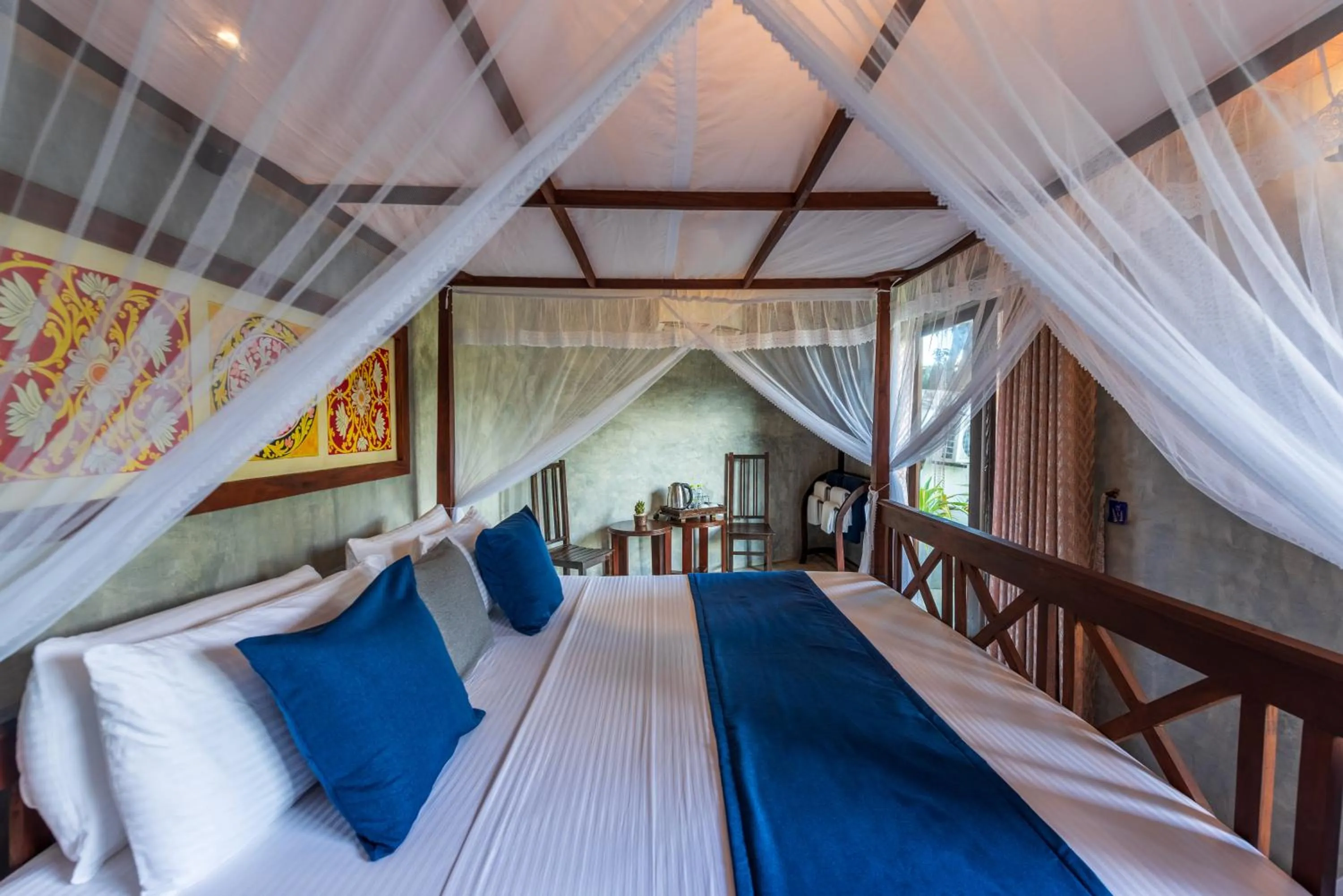 Photo of the whole room in Anama by Queens Mount