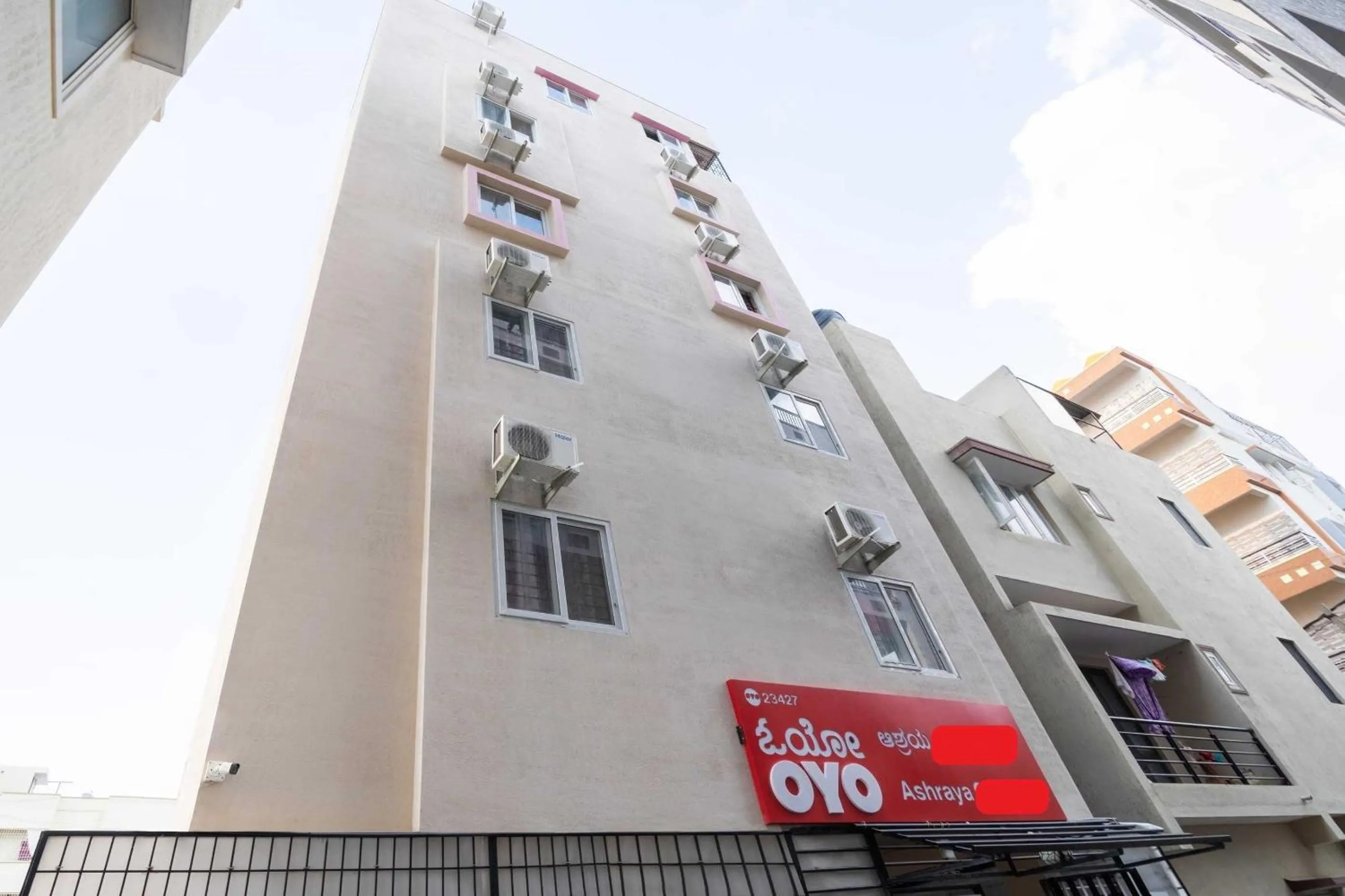 Facade/entrance in Super Hotel O Ashrey Comforts