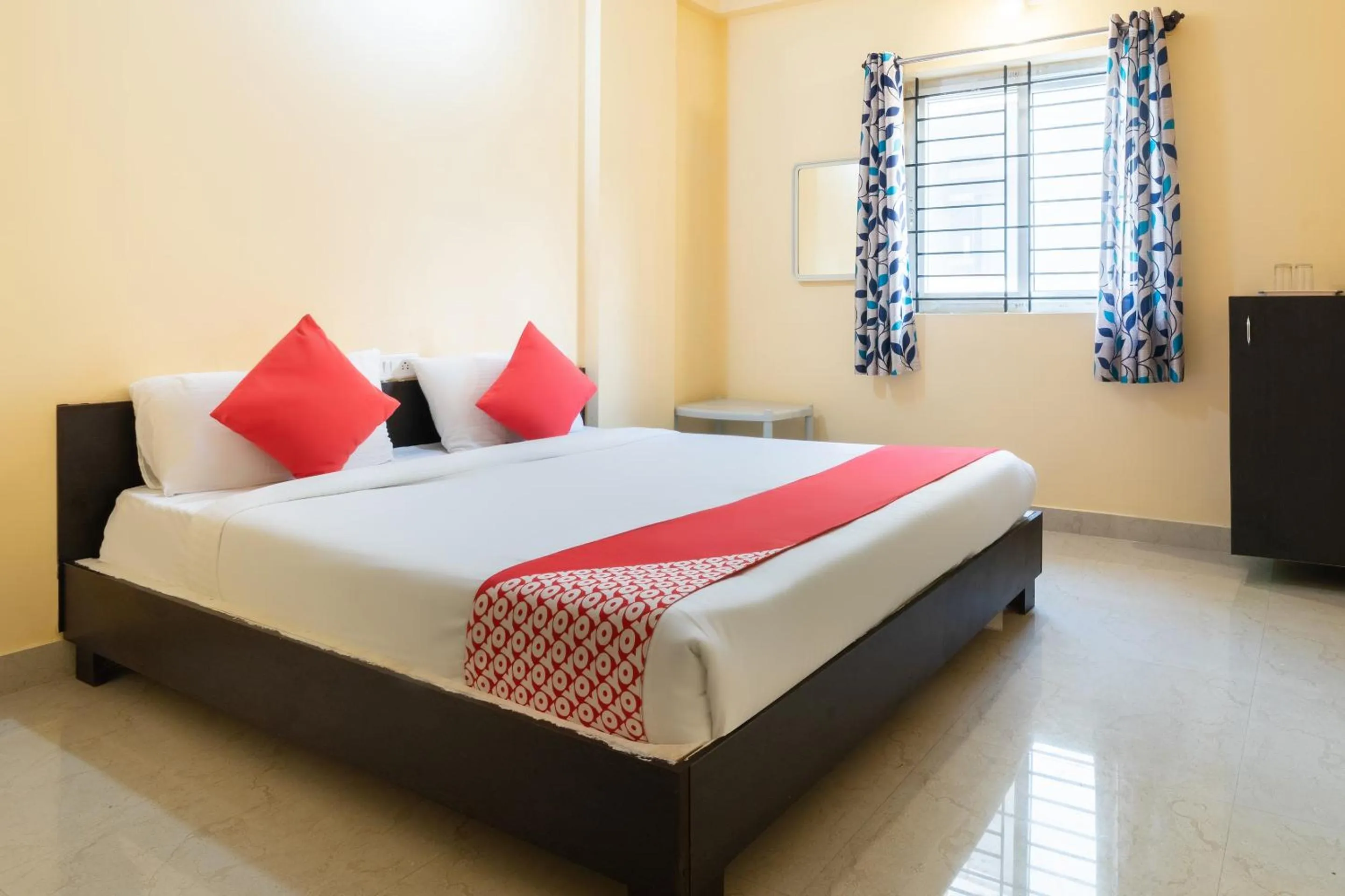 Bedroom, Bed in Super Hotel O Ashrey Comforts