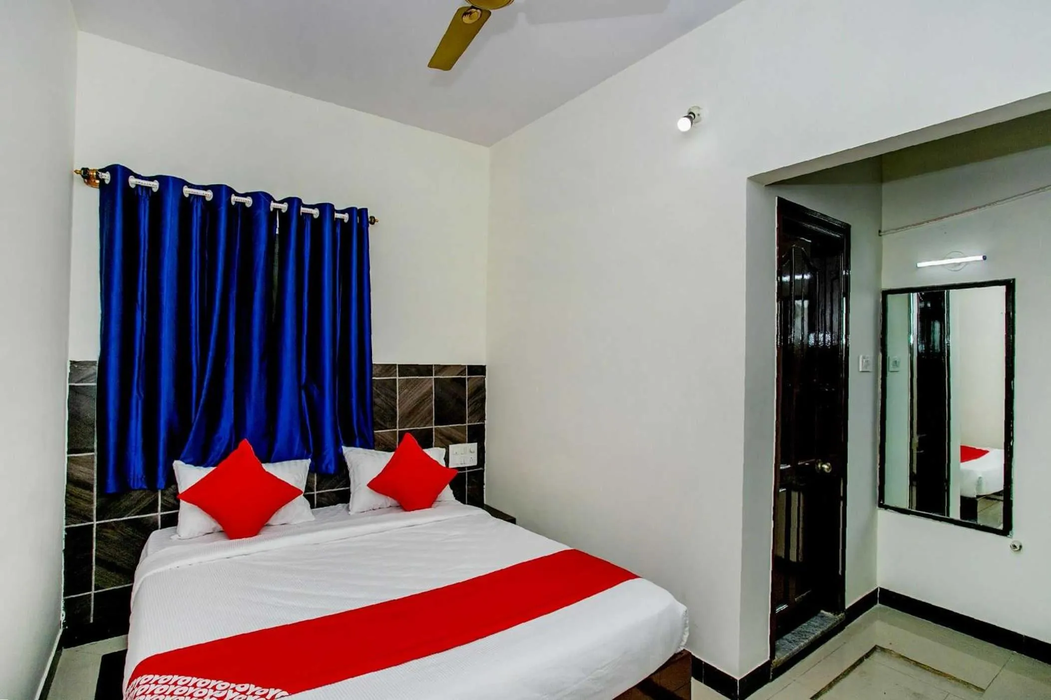 Bedroom, Bed in Hotel O Gks Residency