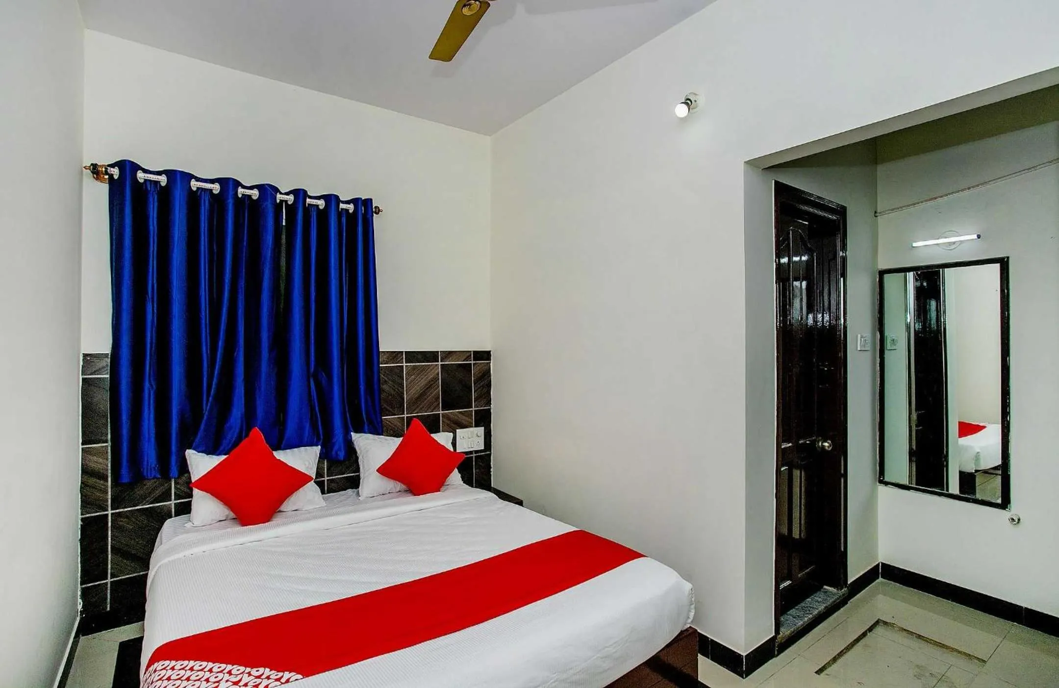 Bedroom, Bed in Hotel O Gks Residency