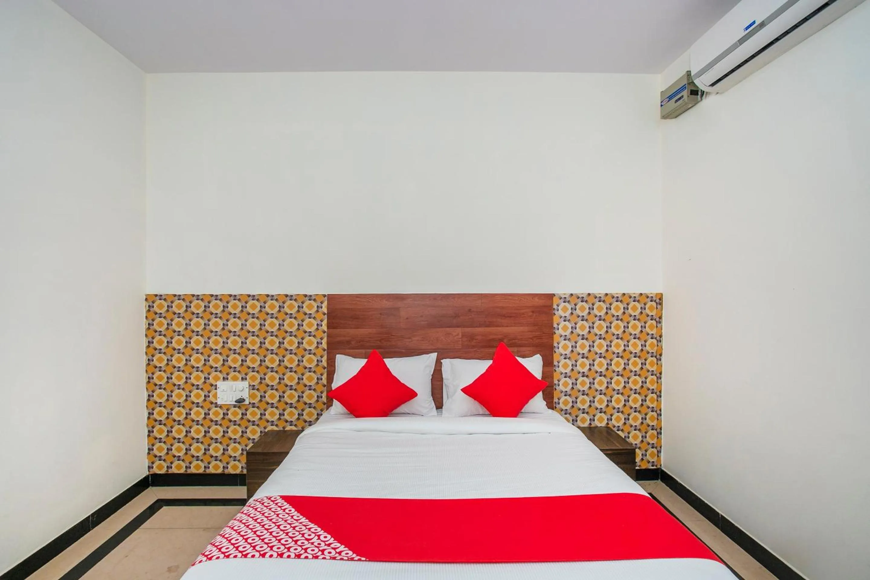 Bedroom, Bed in Hotel O Gks Residency