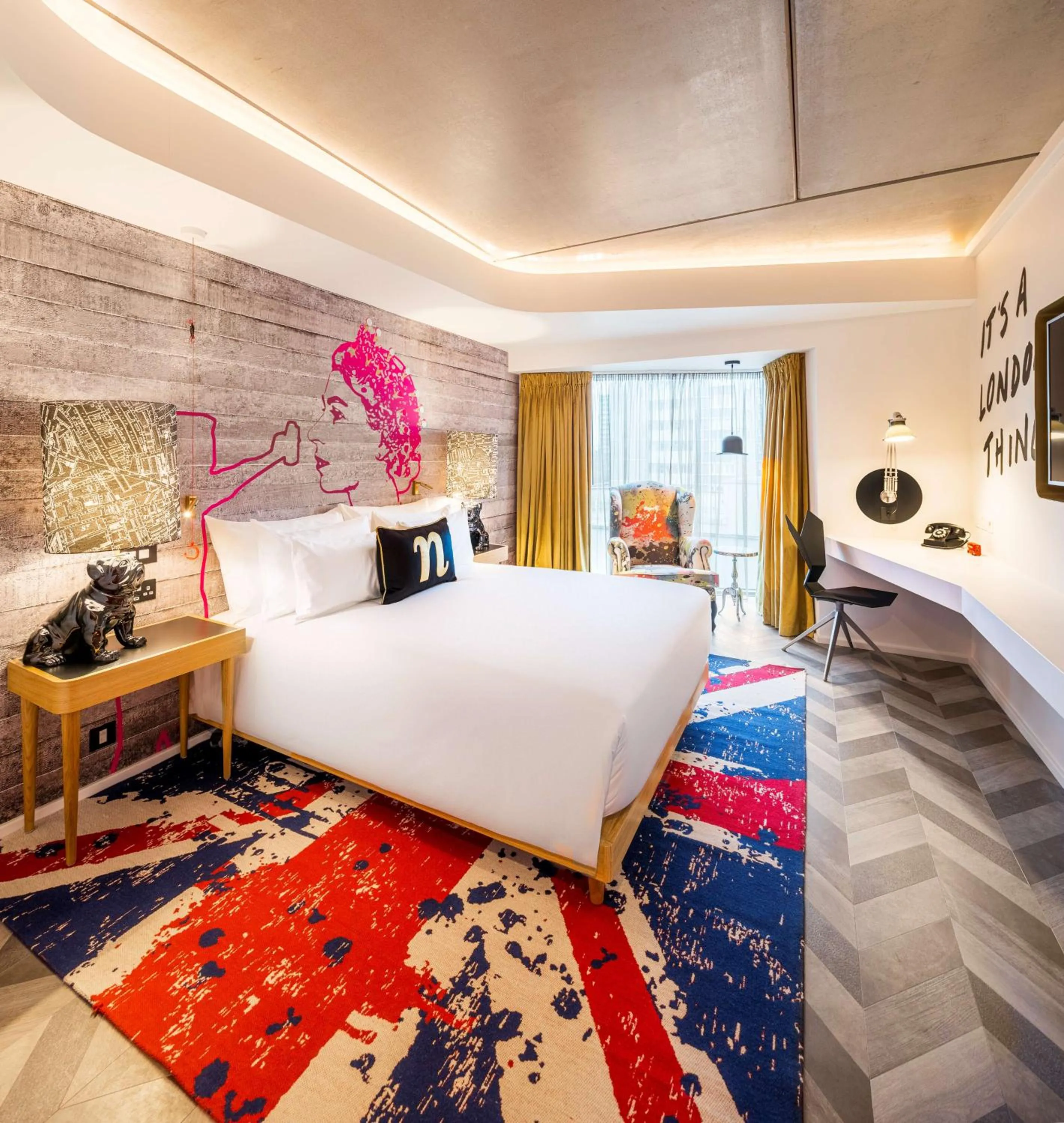 Bedroom, Bed in nhow London