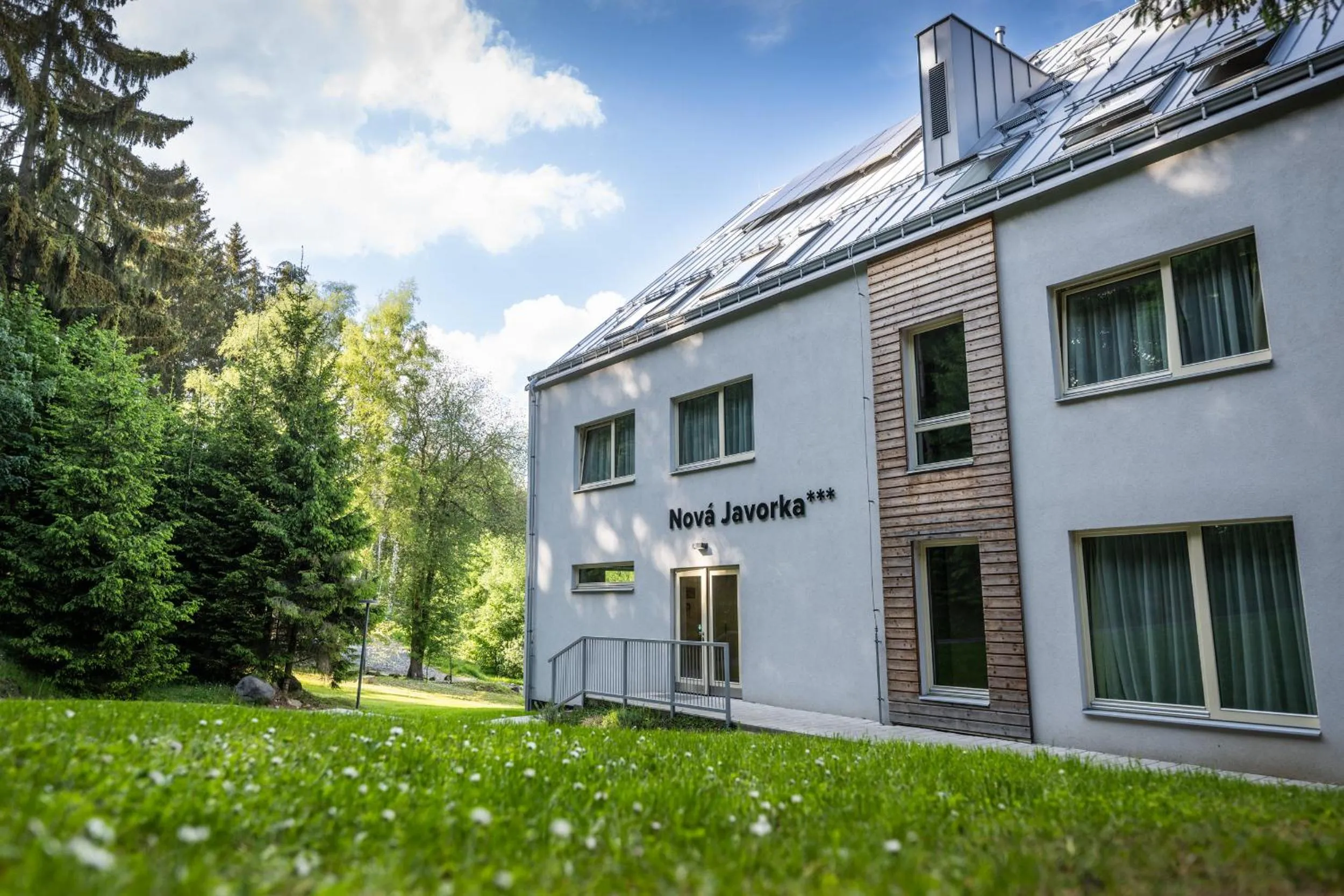 Property building in Hotel Monínec - Depandance Nová Javorka