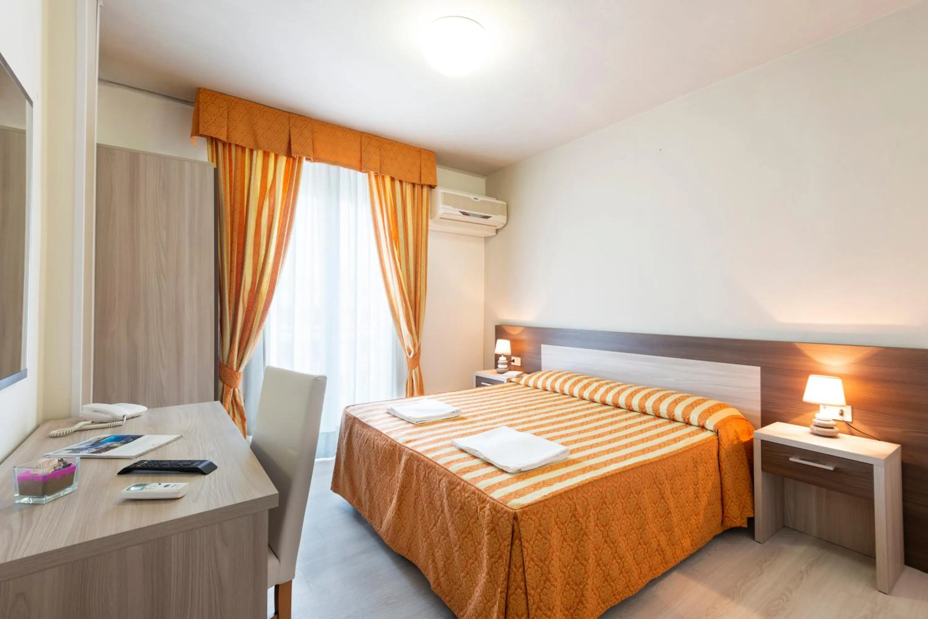 Bed in Hotel Columbus