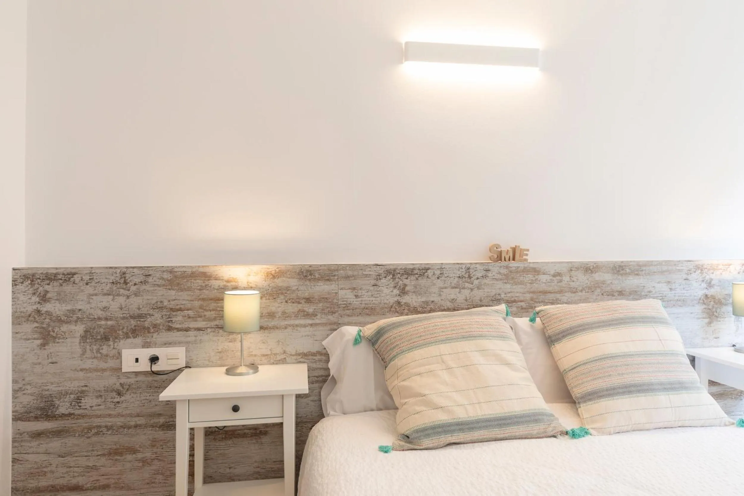 Bed in Bravissimo Sant Pau, cozy apartment in the centre