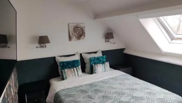 Bedroom, Bed in Boutique hotel Het Bloemenhof