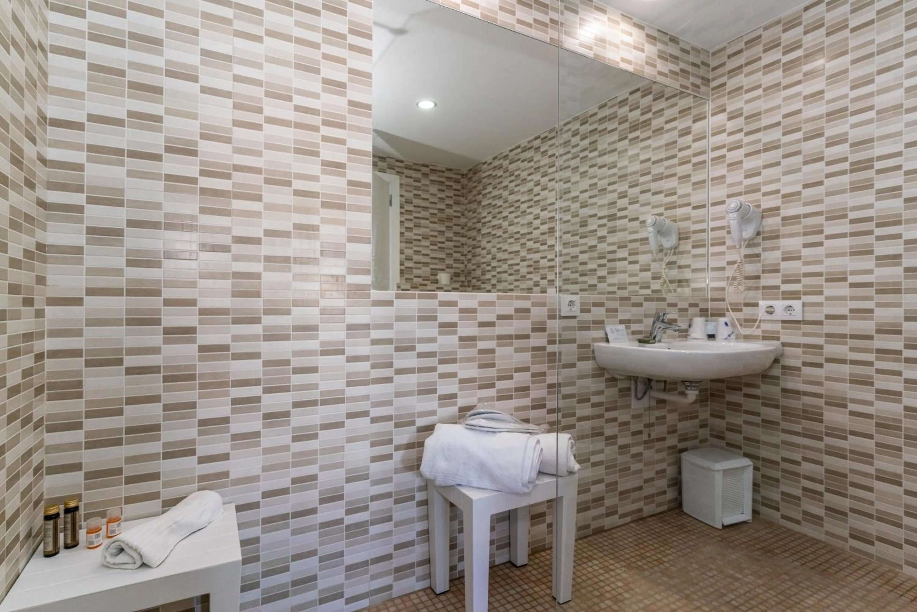 Bathroom in Hotel Playa Santandria Adults Only