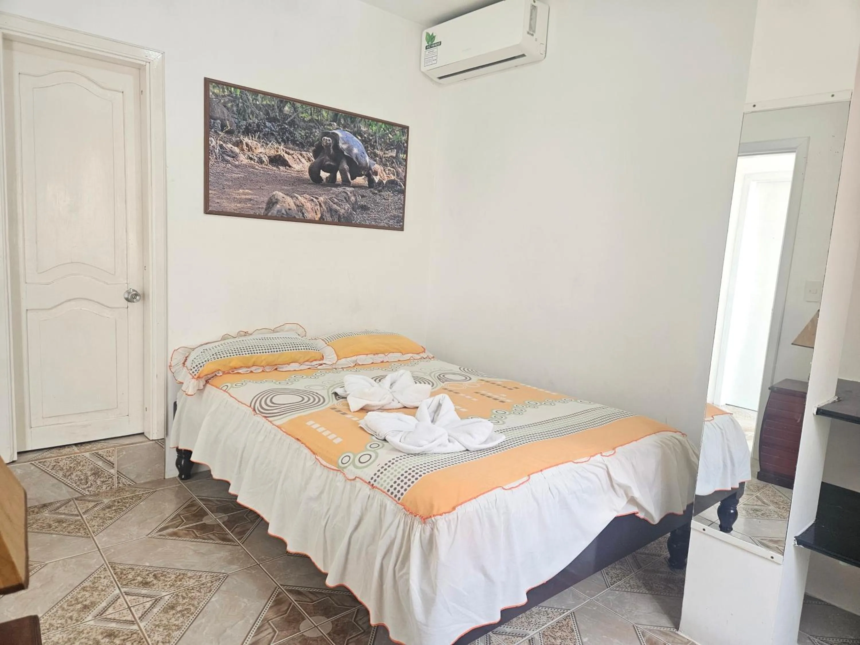 Bedroom, Bed in Hostal Cerro Azul