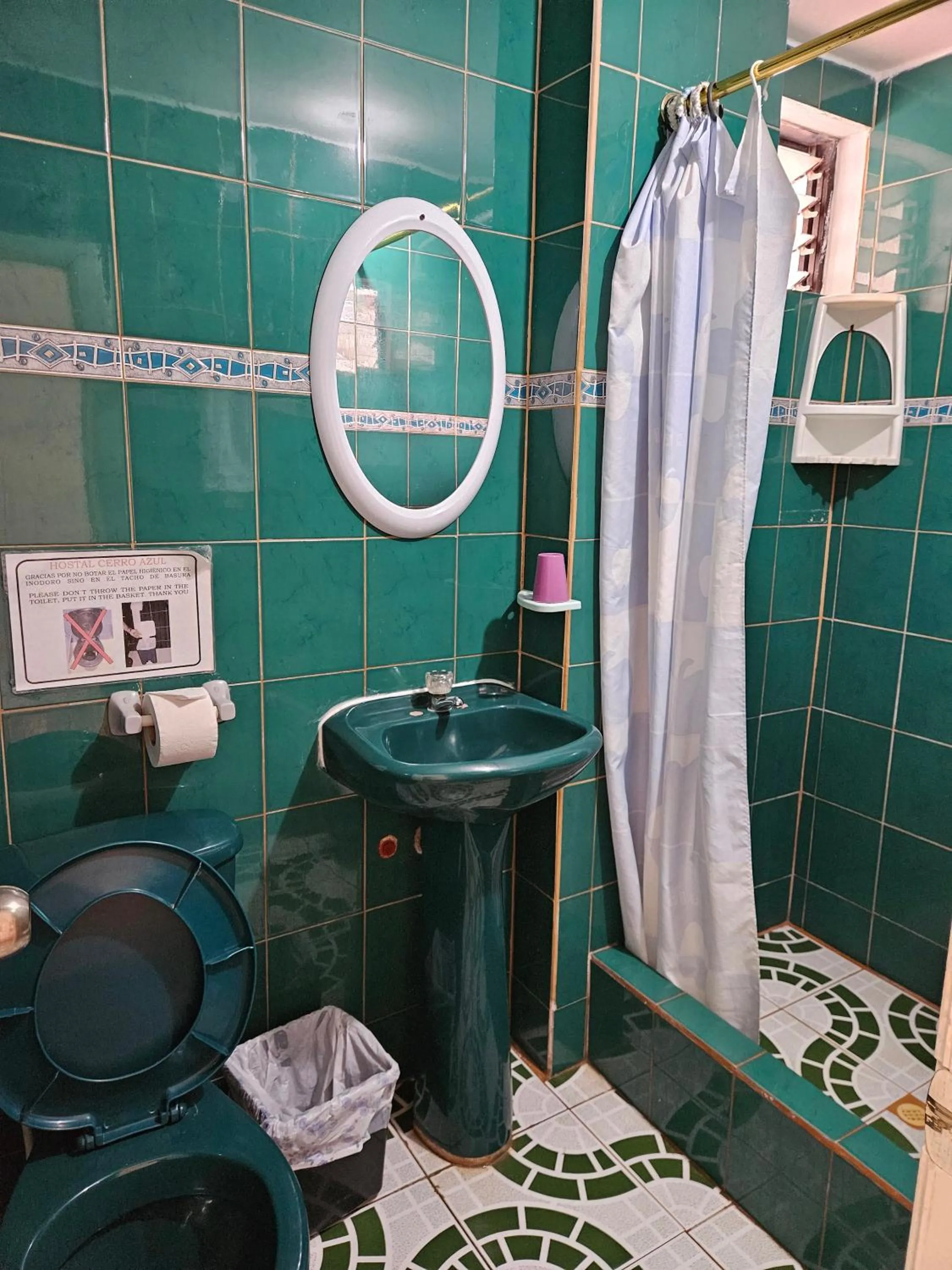 Bathroom in Hostal Cerro Azul