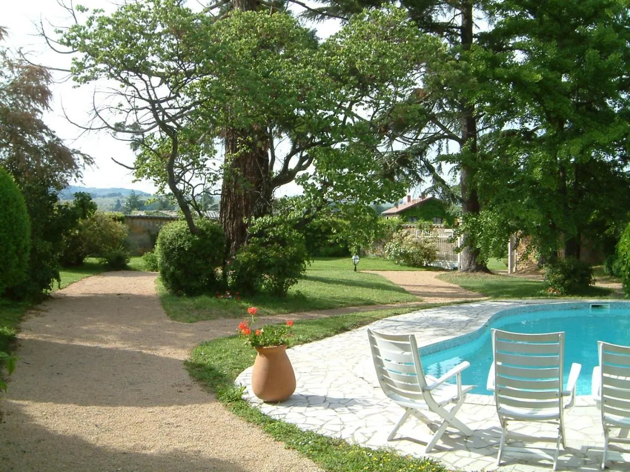 Garden in Chambres d'Hôtes "LE CALME"
