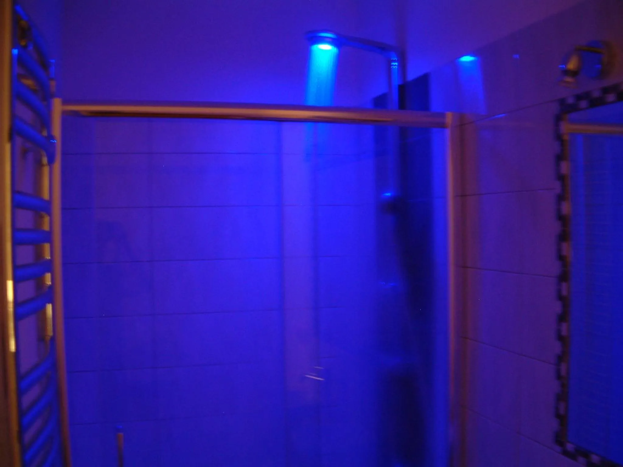 Shower in Chambres d'Hôtes "LE CALME"