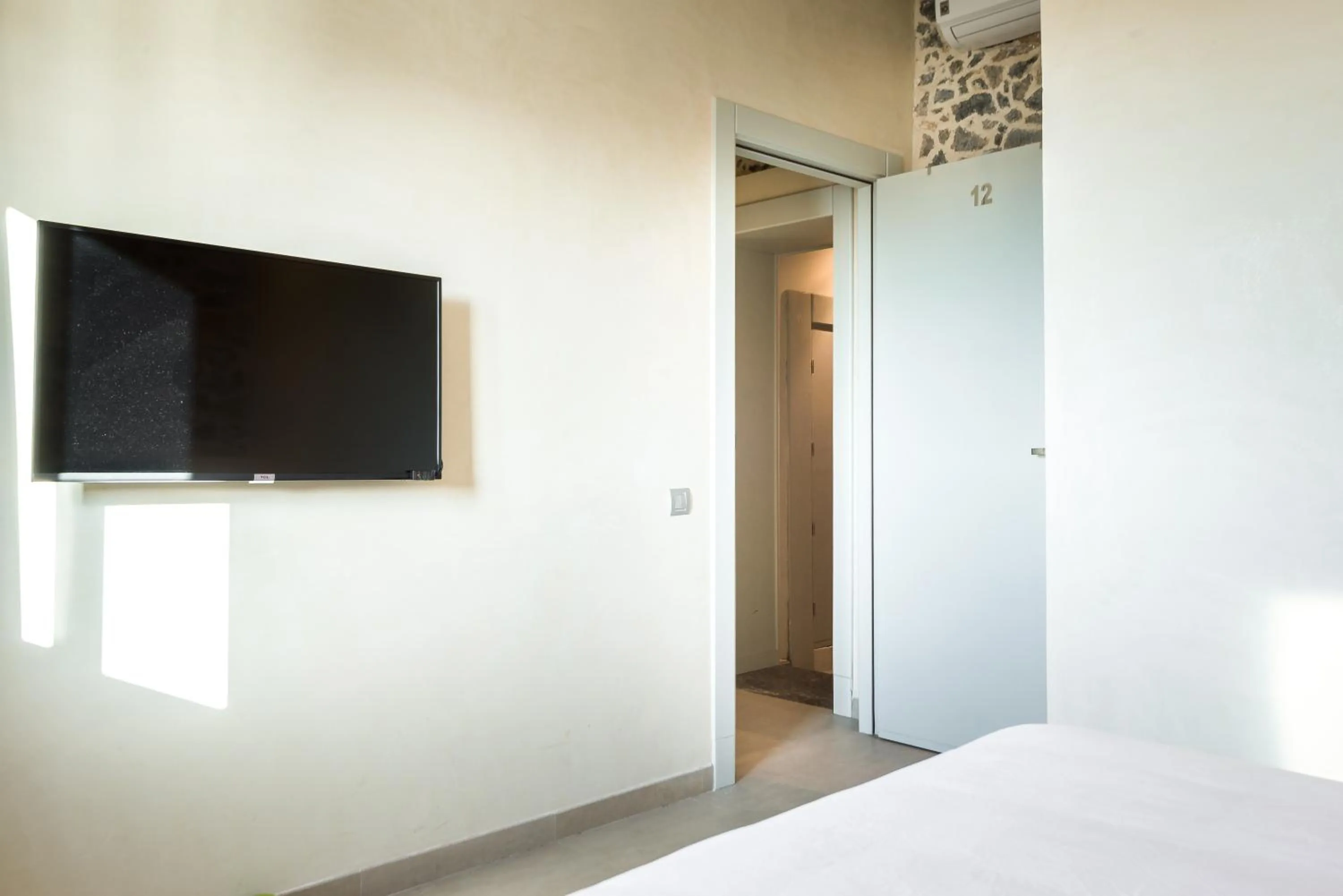 TV and multimedia, Bed in BnB MEDINA