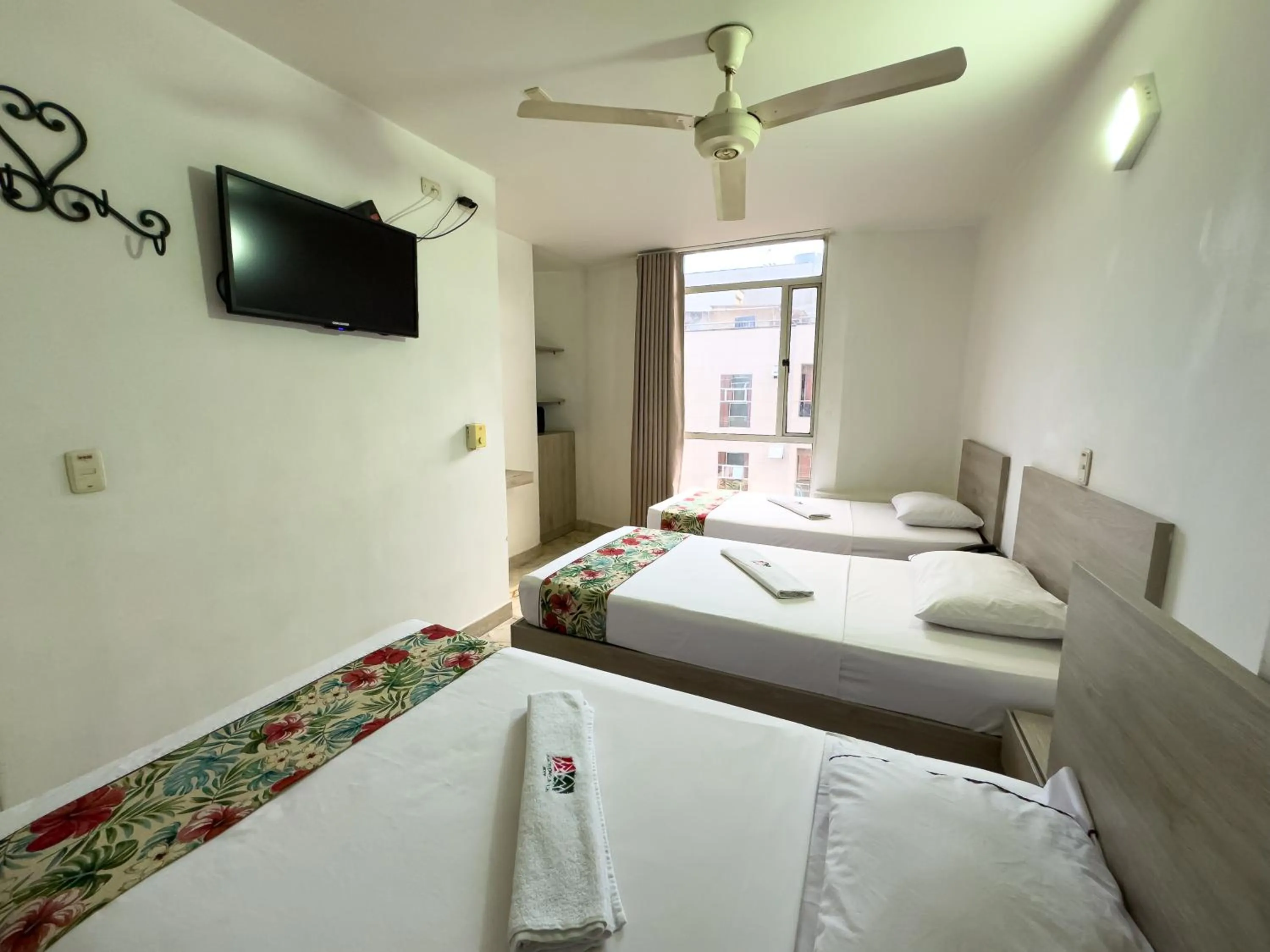 Bedroom, Bed in Hotel Macedonia Plaza Medellin