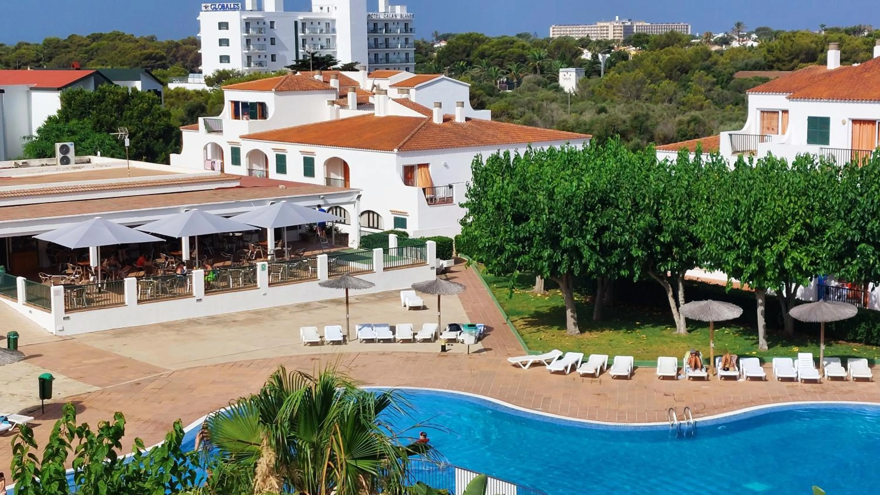 Swimming pool in Apartamentos Vista Blanes